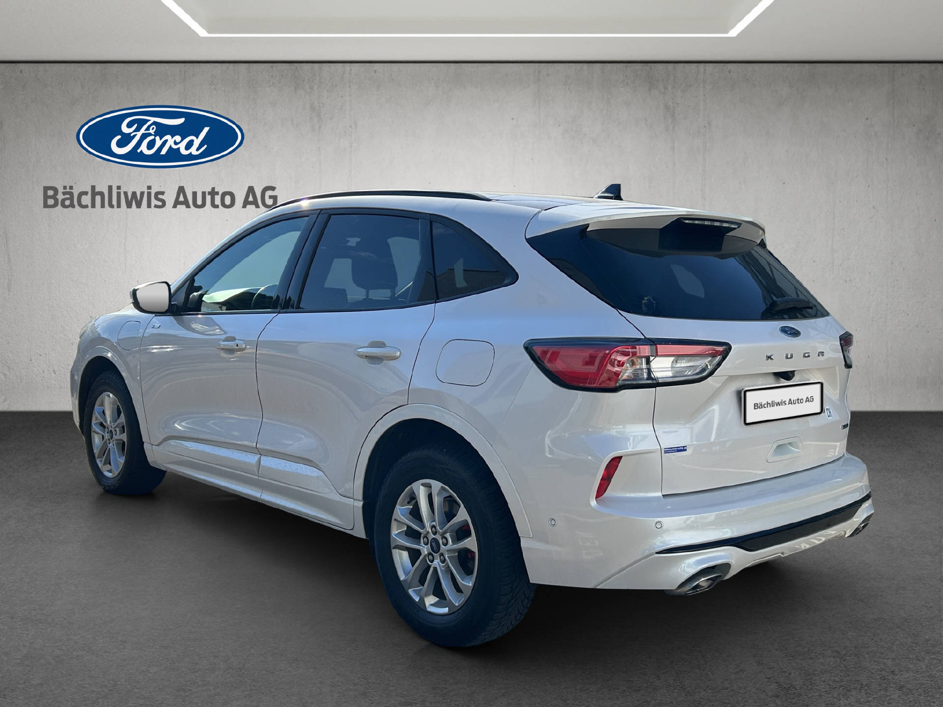 FORD Kuga 2.5 Plug-in Hybrid ST-Line X-showroom-element-2