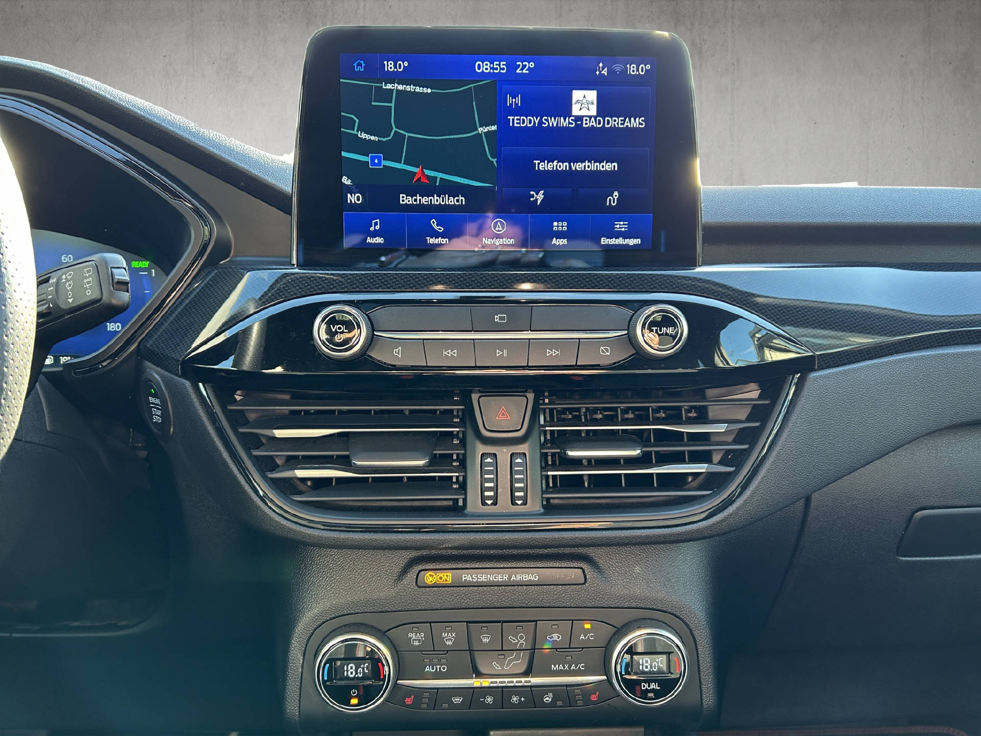 FORD Kuga 2.5 Plug-in Hybrid ST-Line X-image-16
