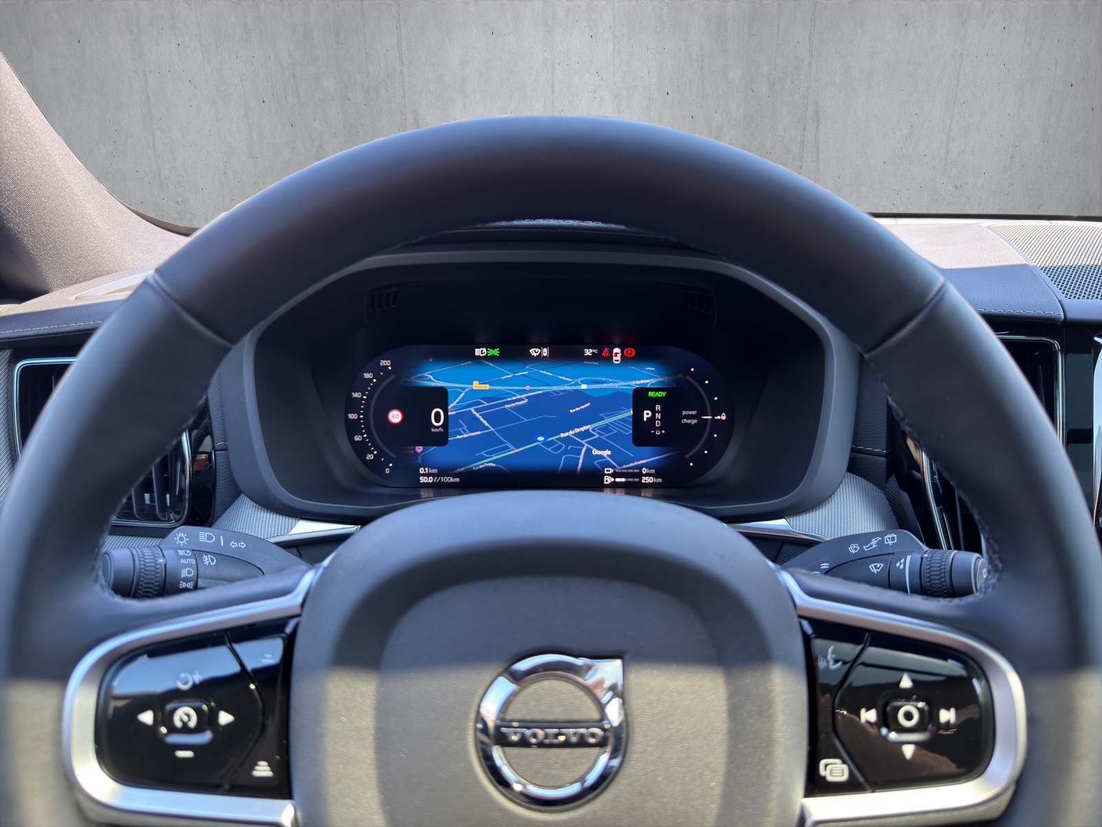 VOLVO XC60 2.0 T6 TE XCENTRIC eAWD Xcentric-image-16