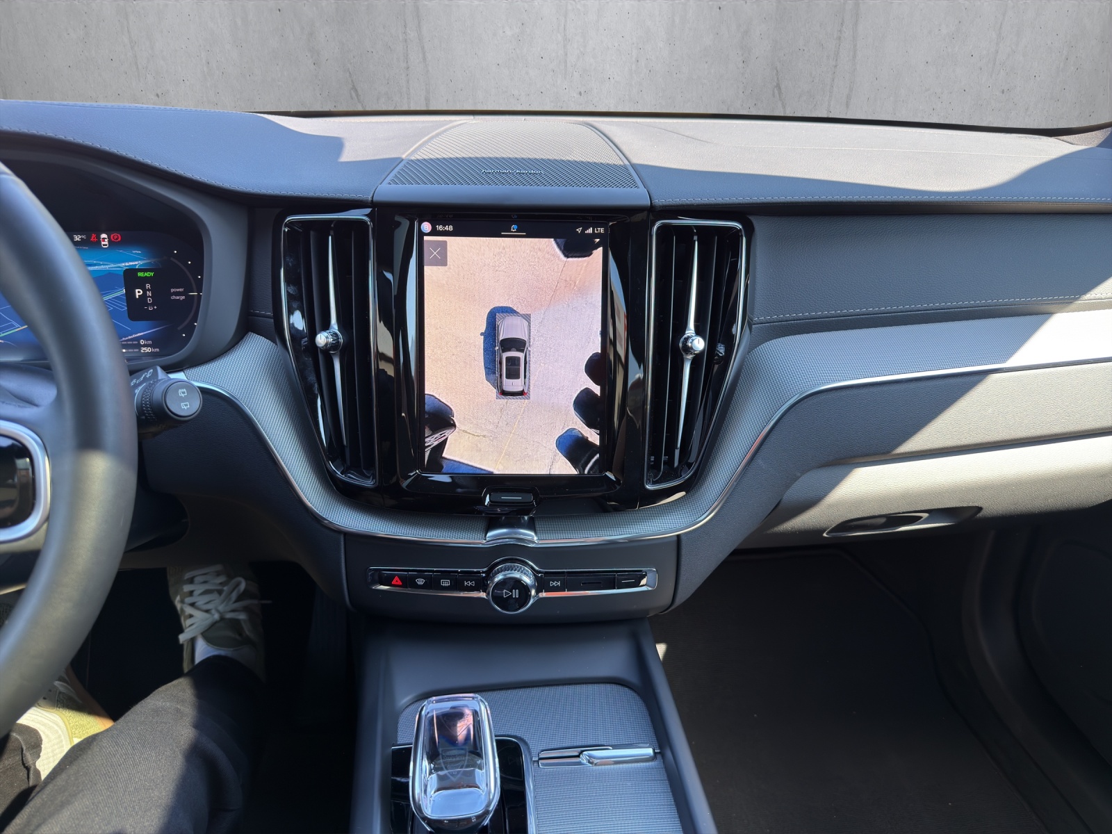 VOLVO XC60 2.0 T6 TE XCENTRIC eAWD Xcentric-image-10