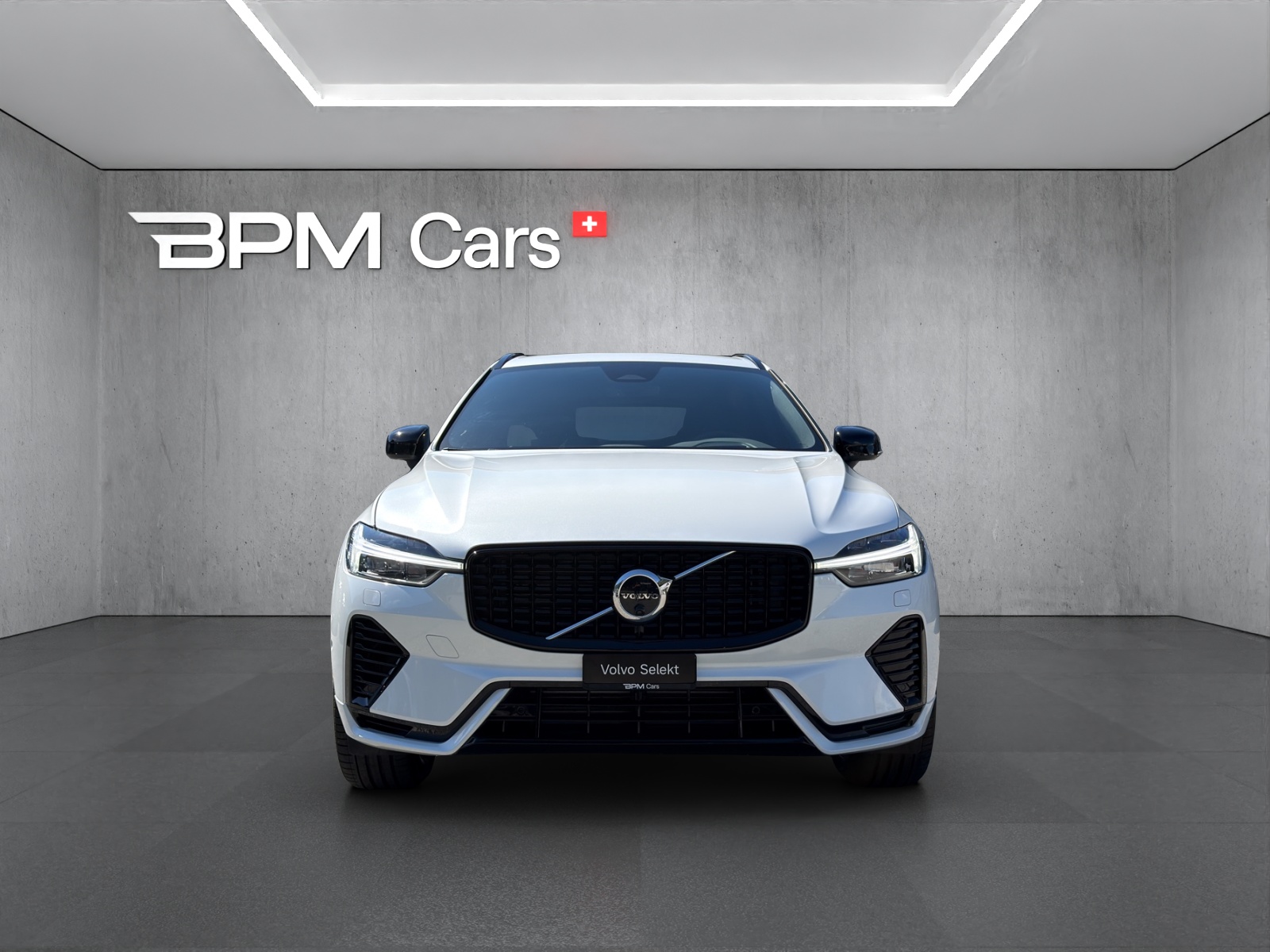 VOLVO XC60 2.0 T6 TE XCENTRIC eAWD Xcentric-showroom-element-1