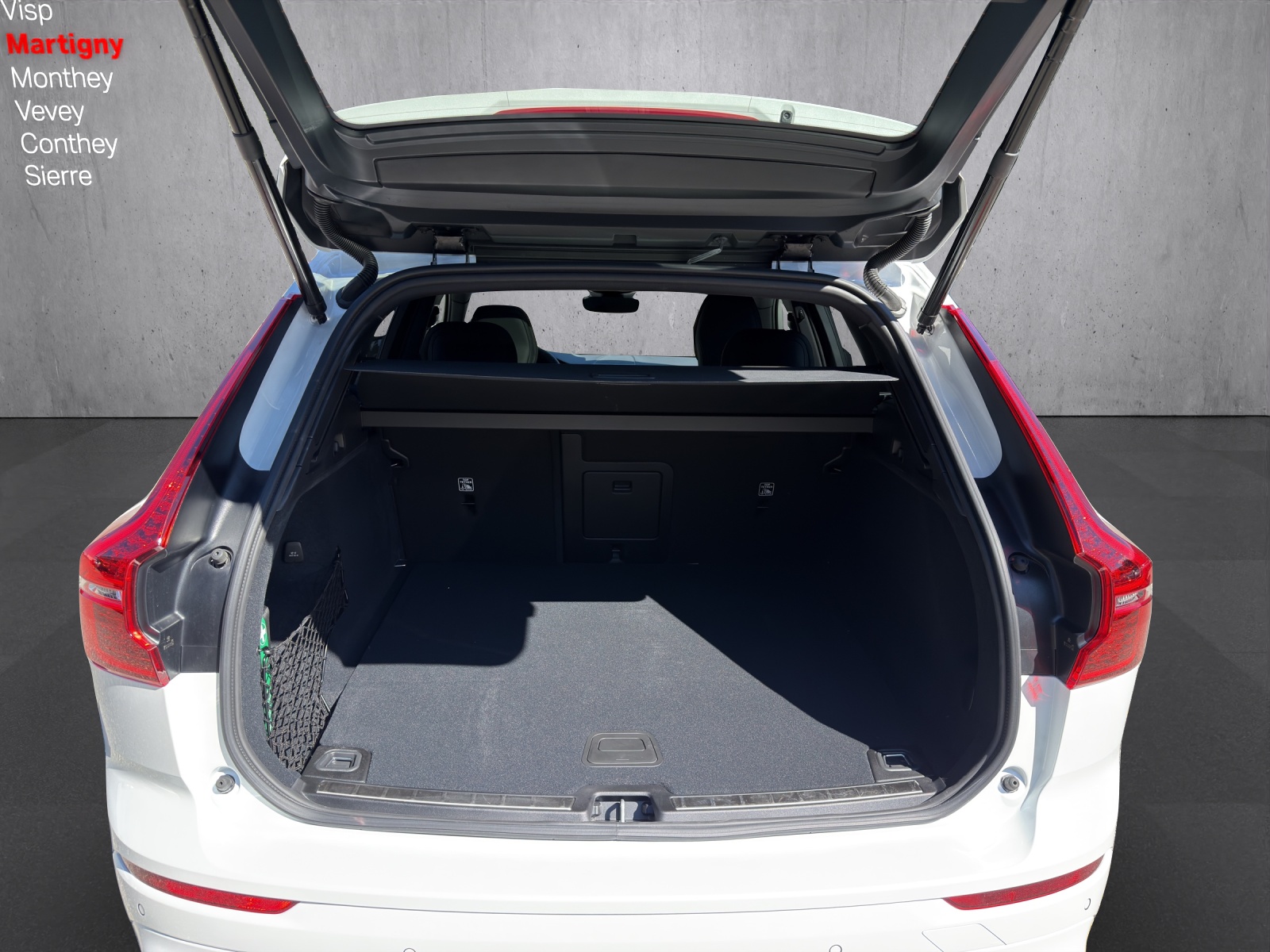 VOLVO XC60 2.0 T6 TE XCENTRIC eAWD Xcentric-image-13