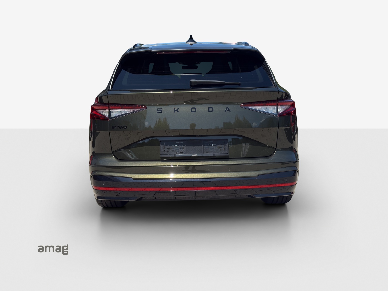 SKODA Enyaq 4x4 RS-image-3