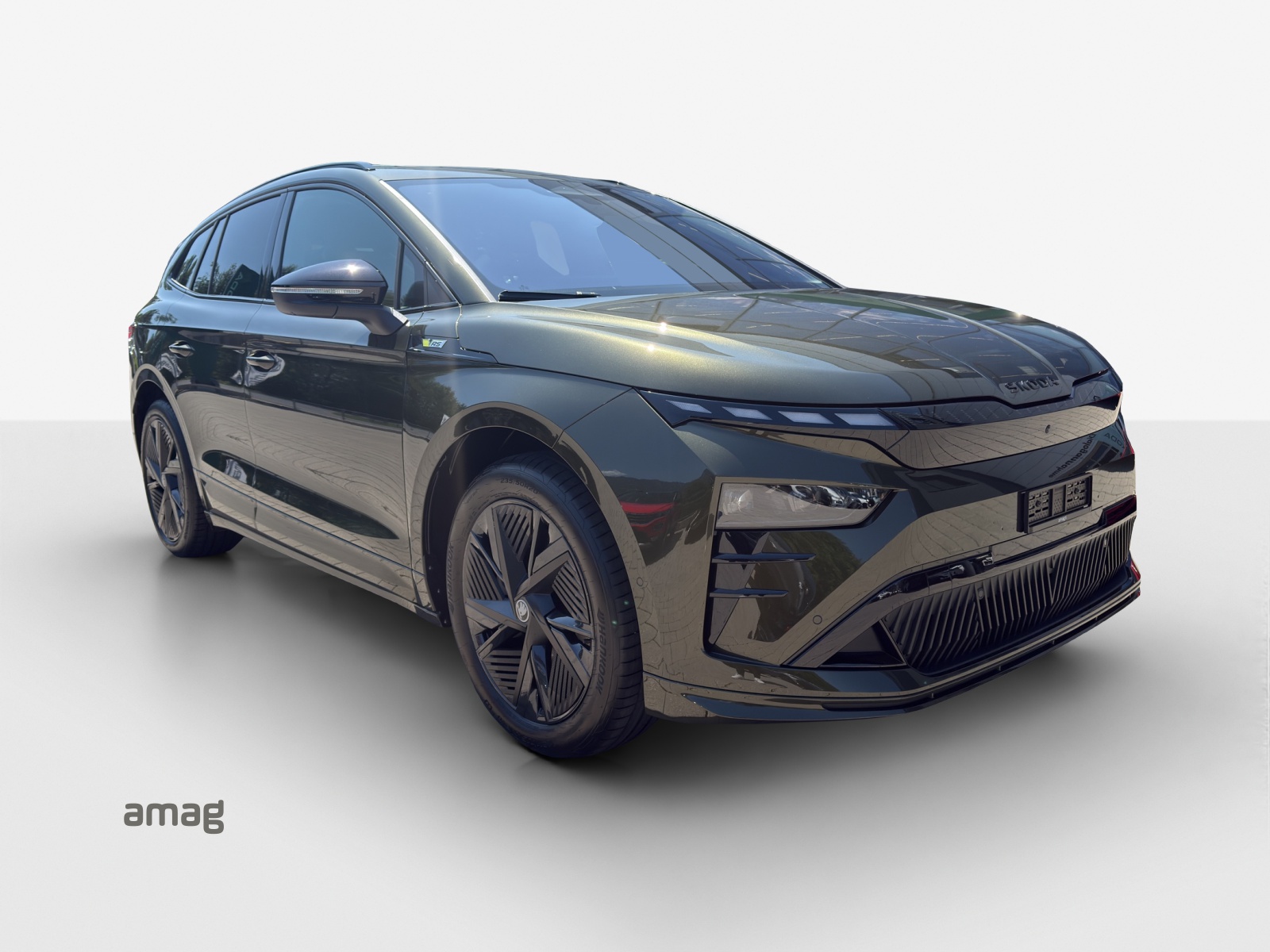 SKODA Enyaq 4x4 RS-image-5