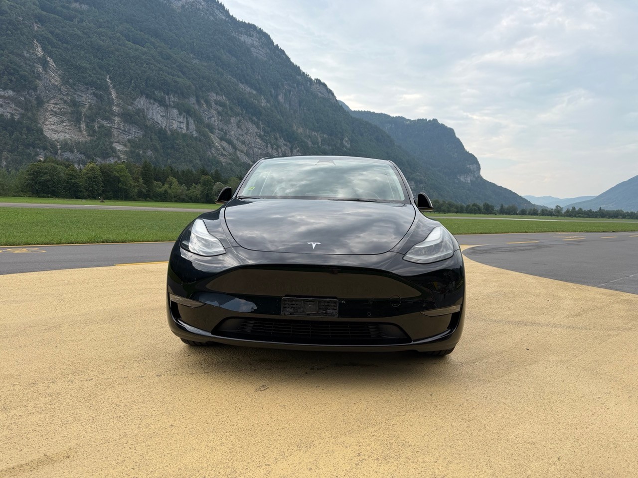 TESLA Model Y Performance-image-5