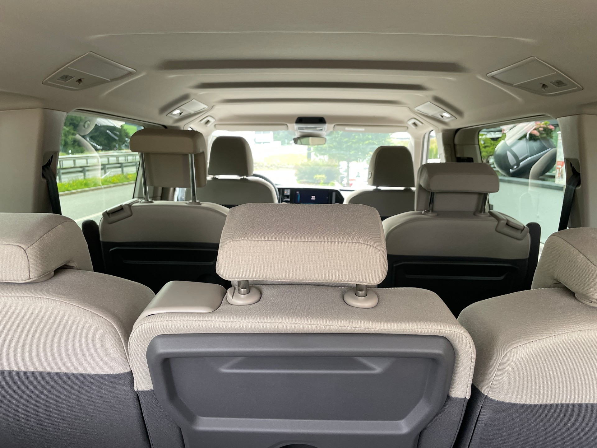 VW Multivan 1.5 eHybrid Life Lang 4Motion DSG, 7-Sitzer-image-12