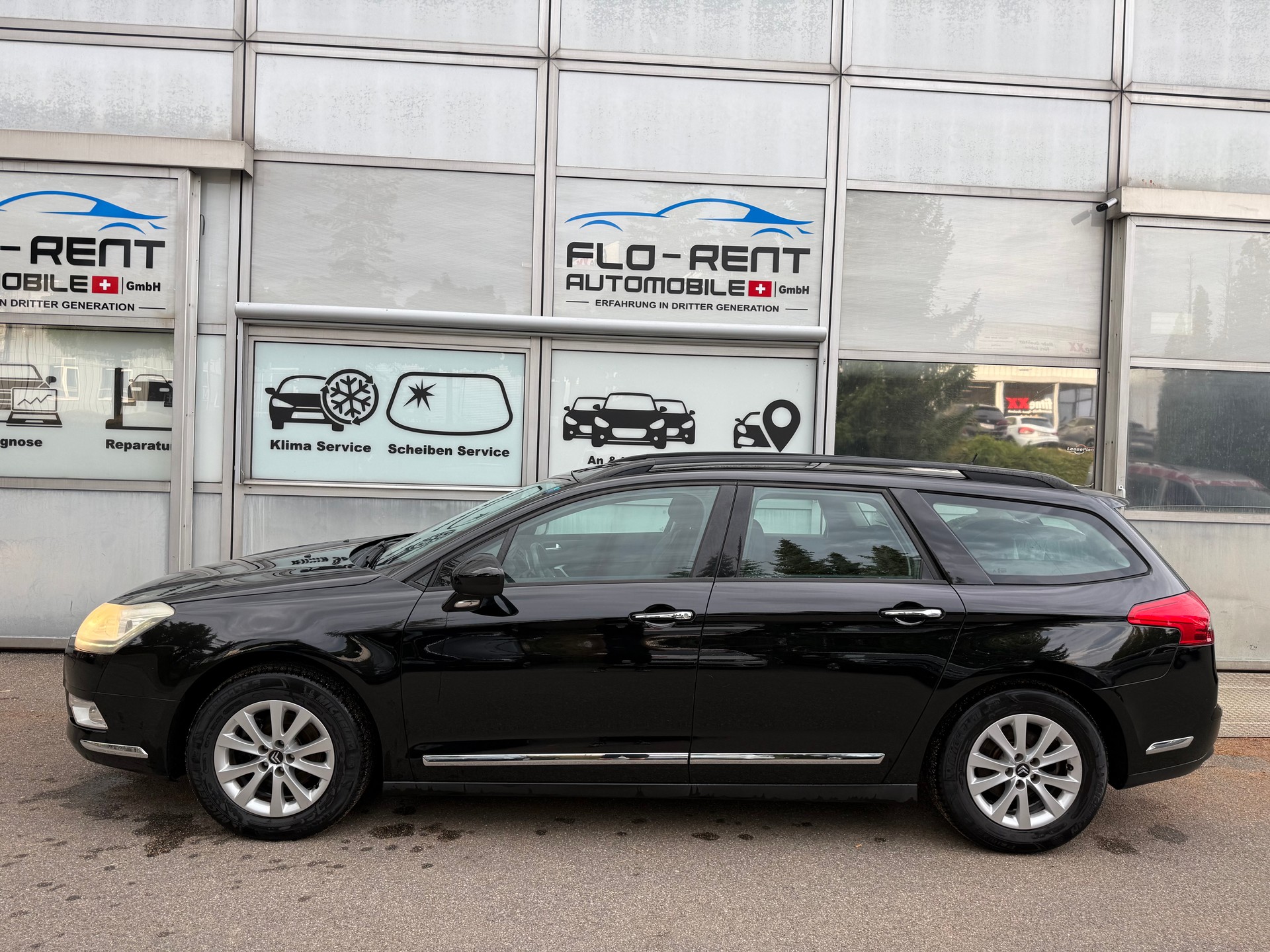 CITROEN C5 Tourer 1.6 e-HDi Attraction EGS6 || Frisch ab MFK-image-1