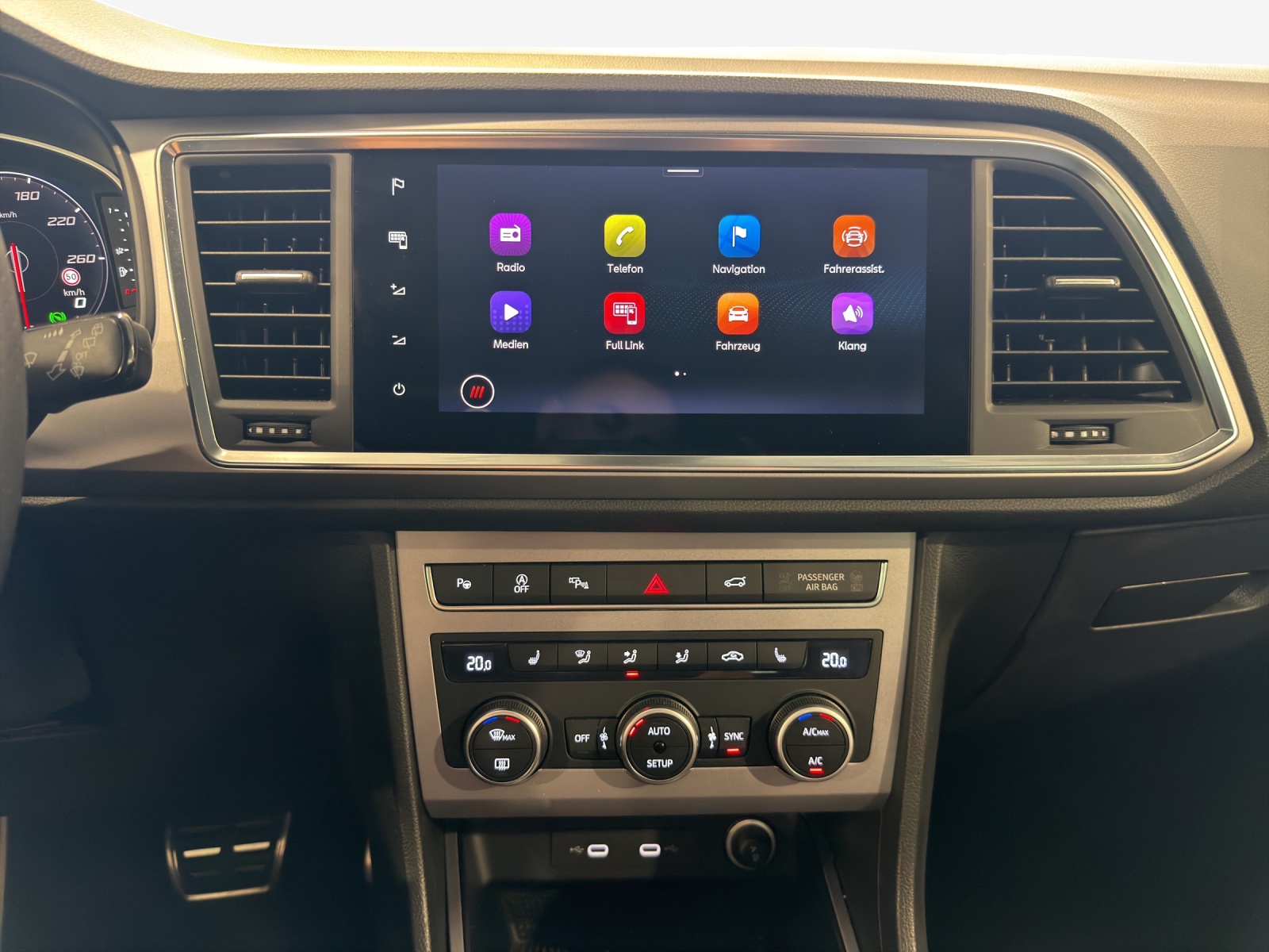 SEAT Ateca 1.5 TSI EVO DSG FR-image-10