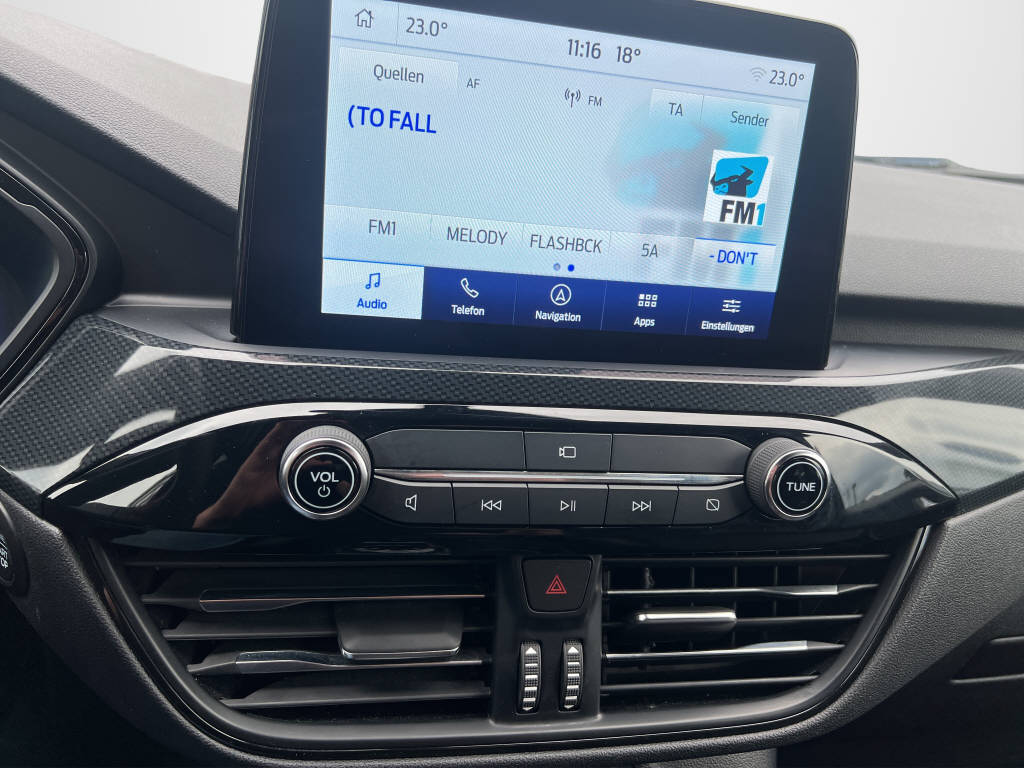 FORD Kuga 2.5 Plug-in Hybrid ST-Line X-image-11