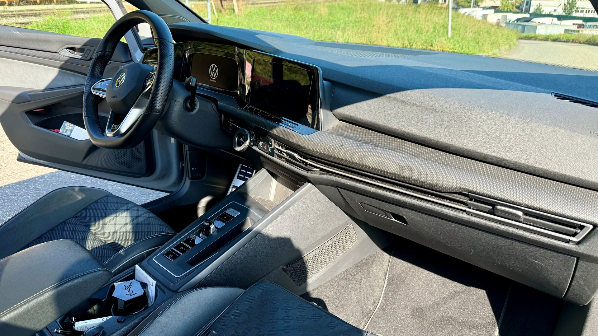 VW 1.5 eTSI mHEV ACT R-Line DSG-image-4
