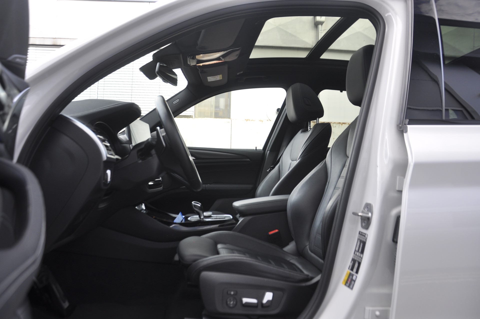 BMW X3 xDrive 30e M Sport-image-4