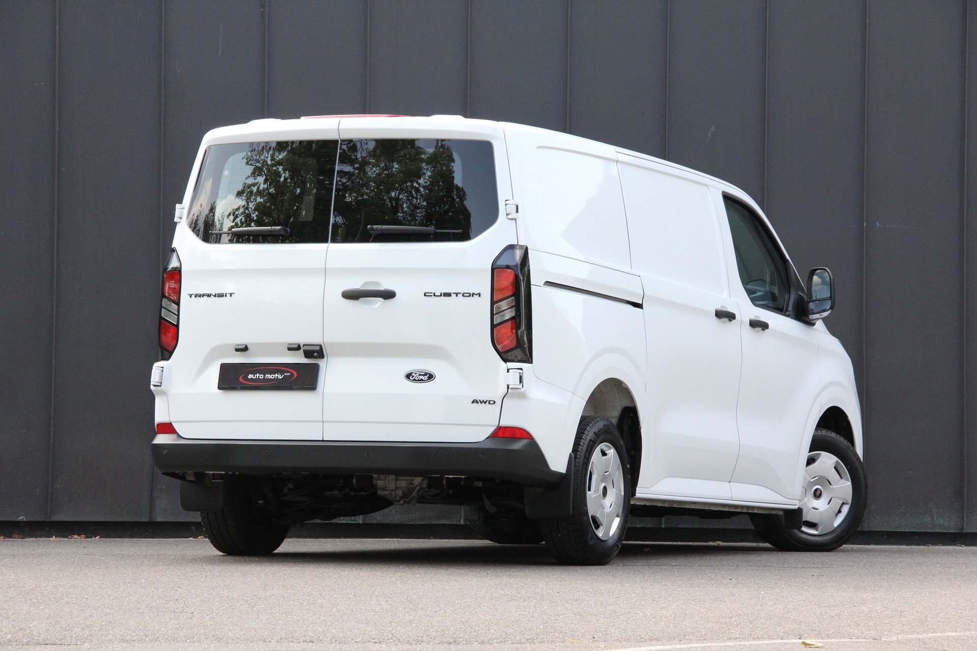 FORD Transit Custom Van 320 L1H1 Trend Automat 4x4 *RÜCKFAHRKAM.* AUTOMAT *ASSIST.-PAK.* 3-JAHRE-GARANTIE °°SOFORT-VERFÜGBAR°°-image-1