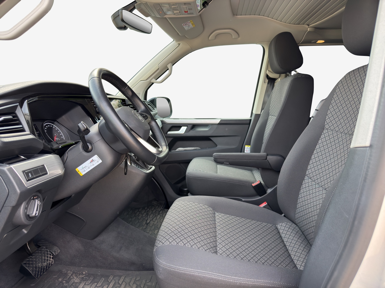 VW T6.1 California Beach Edition-image-7