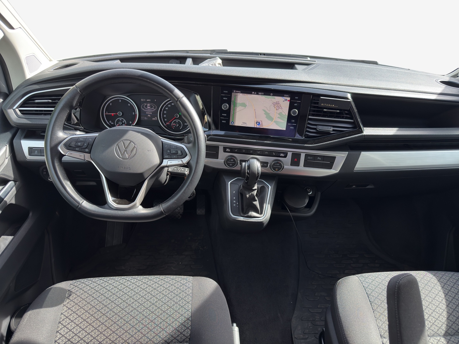 VW T6.1 California Beach Edition-image-8