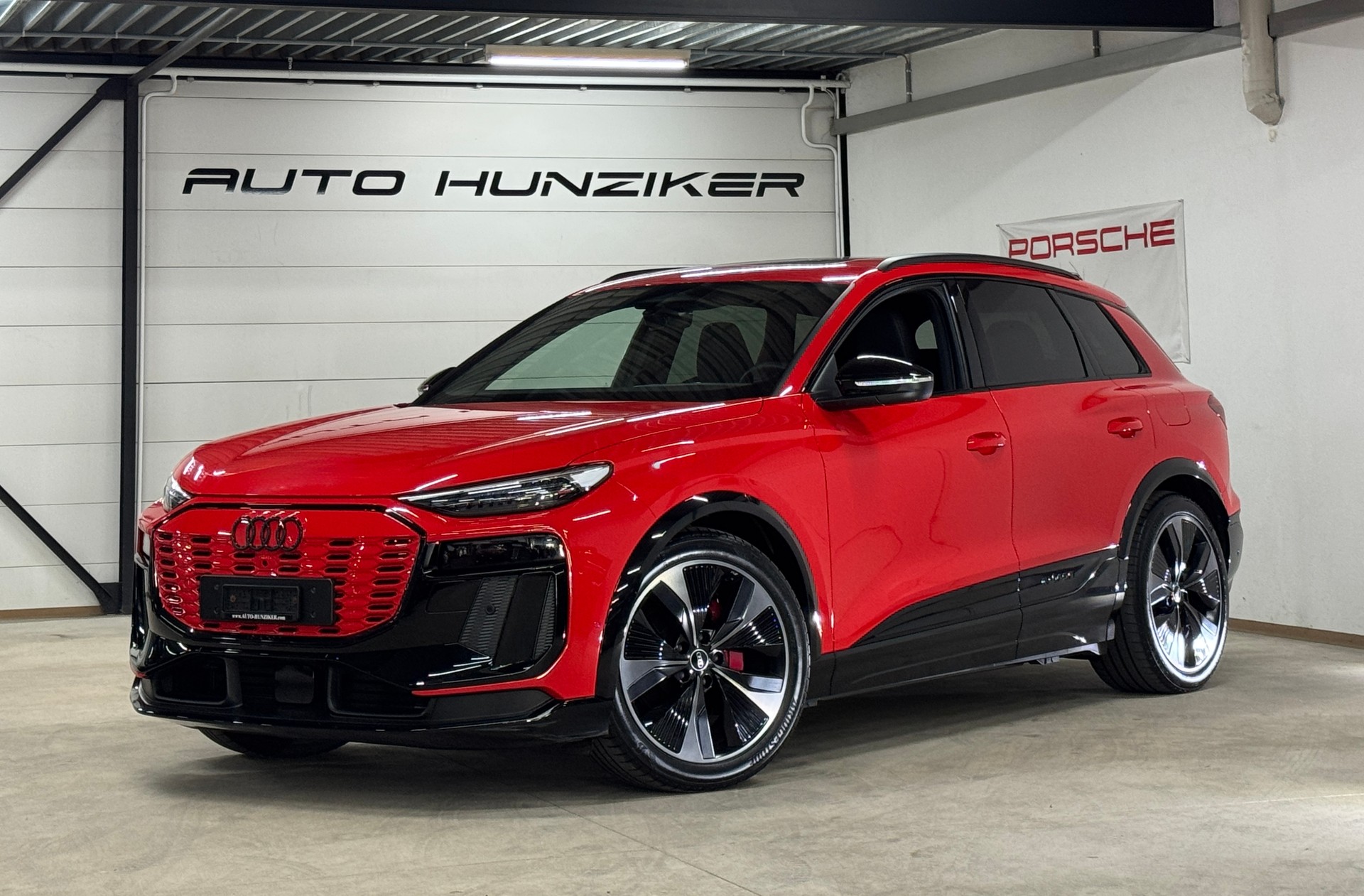 AUDI Q6 e-tron S-LINE quattro 388PS // CH-Fahrzeug // VOLL-Ausstattung-image-0