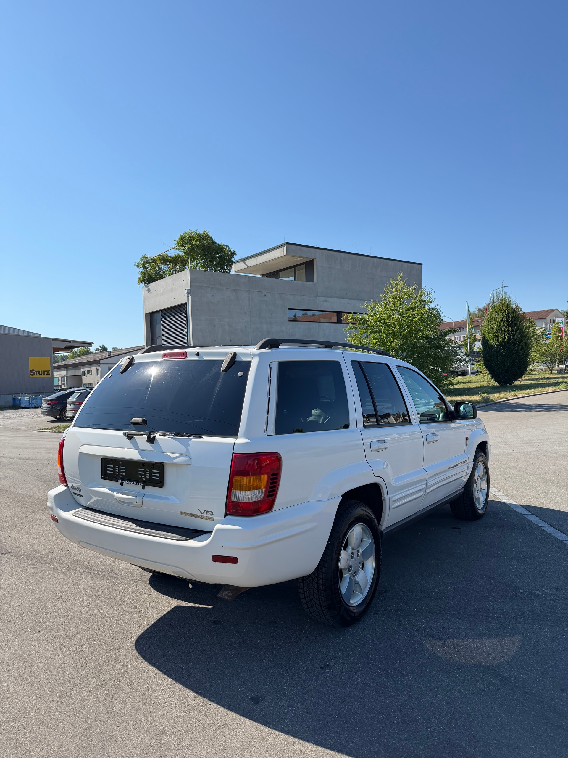 JEEP Grand Cherokee 4.7 Limited Freedom Automatic-image-6