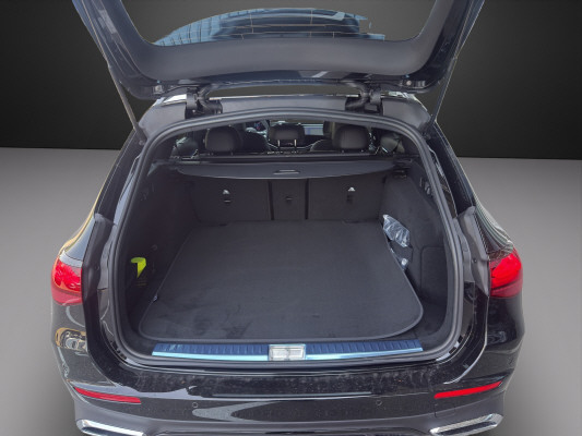 MERCEDES-BENZ E 220 d T 4M 9G-Tronic-image-10