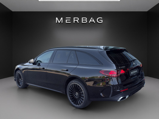 MERCEDES-BENZ E 220 d T 4M 9G-Tronic-image-1