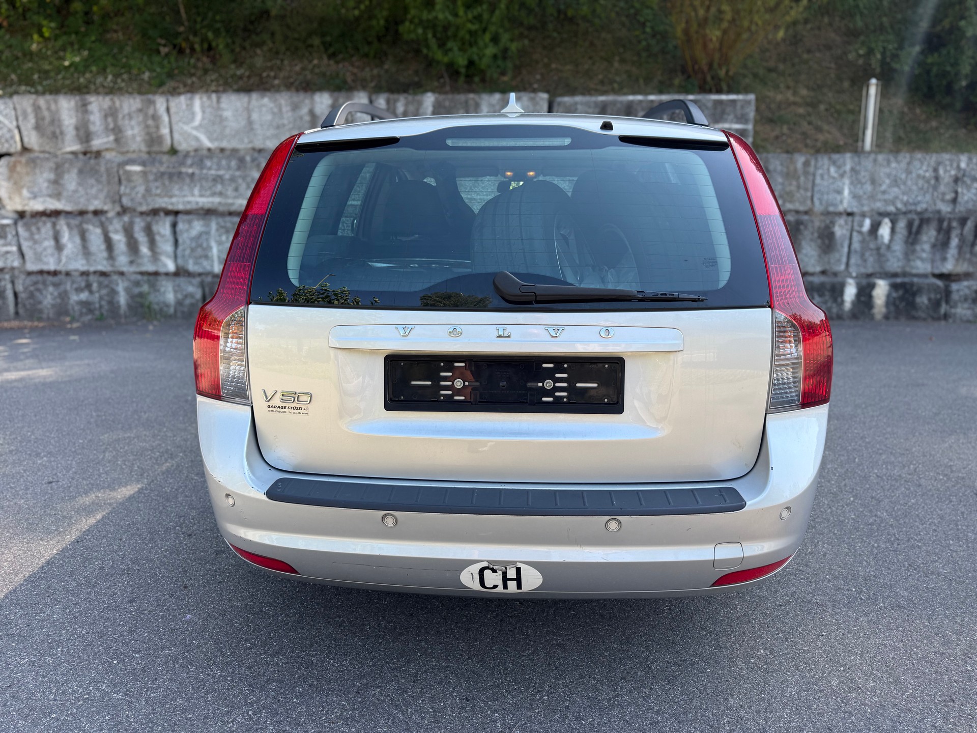 VOLVO V50 2.0D Momentum Automat-image-9