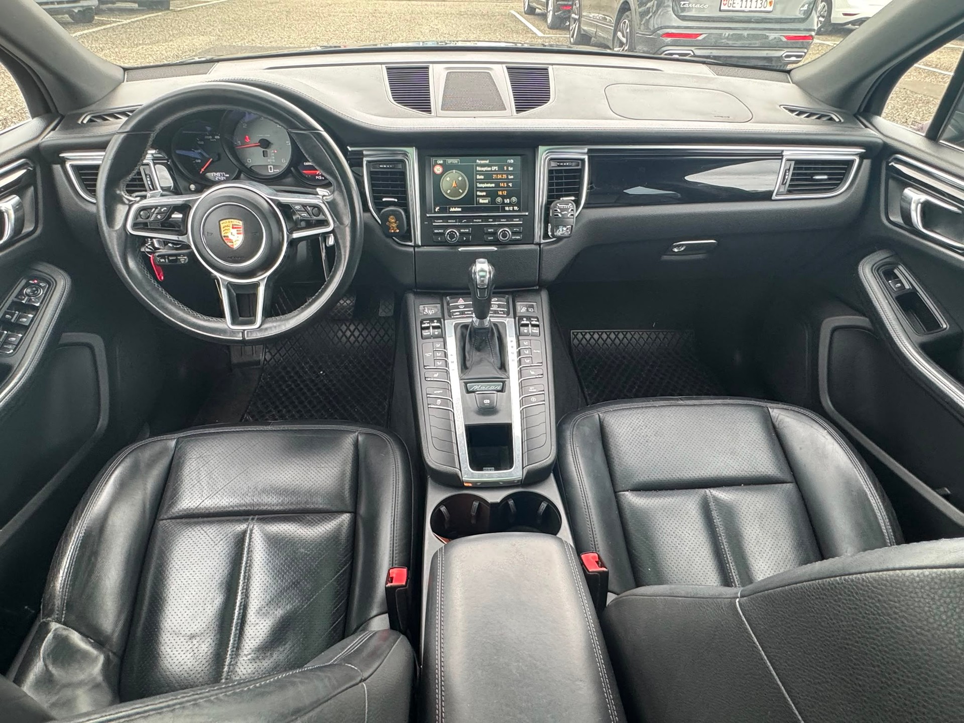 PORSCHE Macan S Diesel PDK-image-12