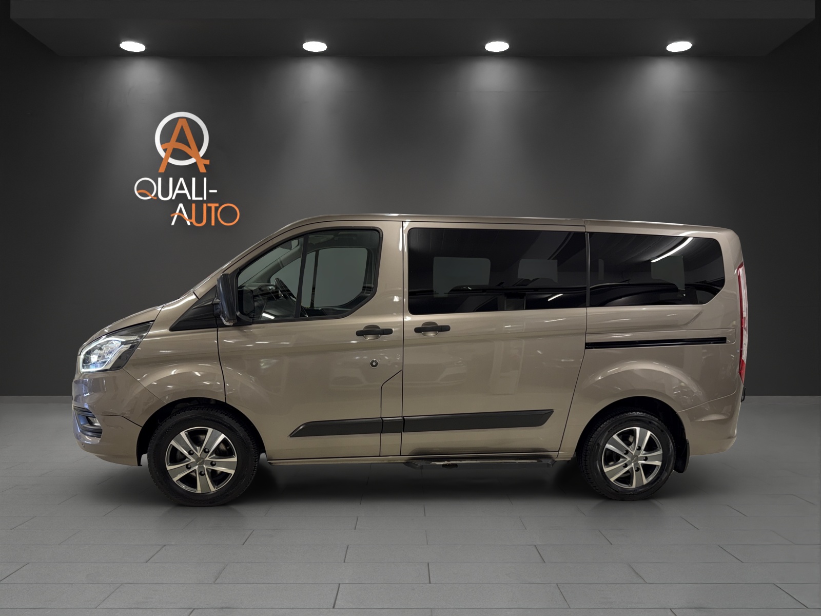FORD Transit Custom 320 L1H1 Trend-showroom-element-3
