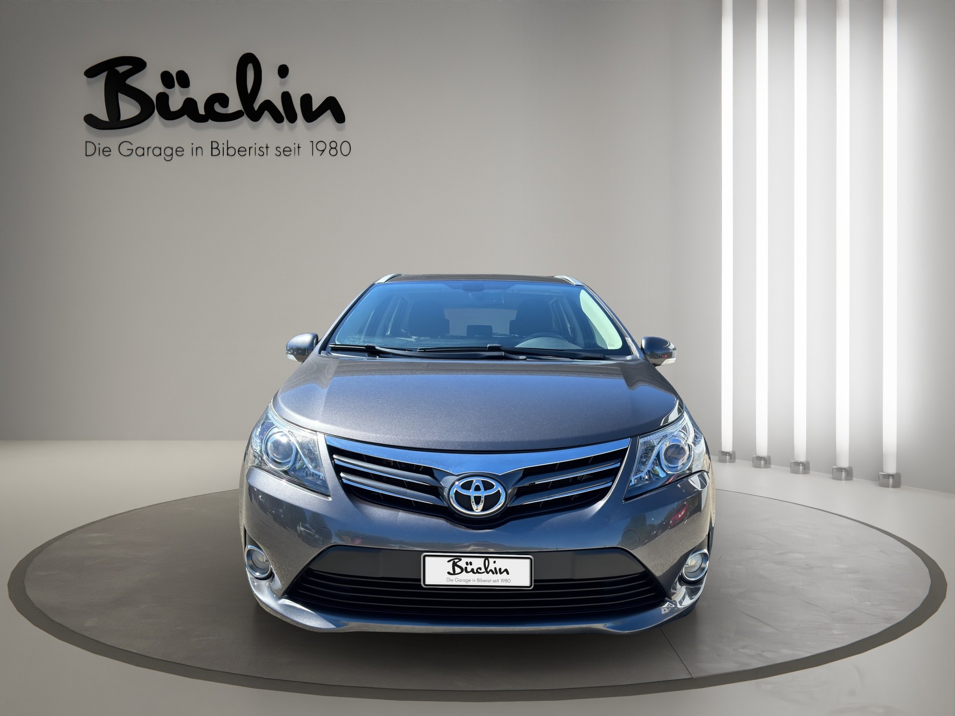 TOYOTA Avensis Sportswagon 2.0 Linea Luna Multidrive-image-1