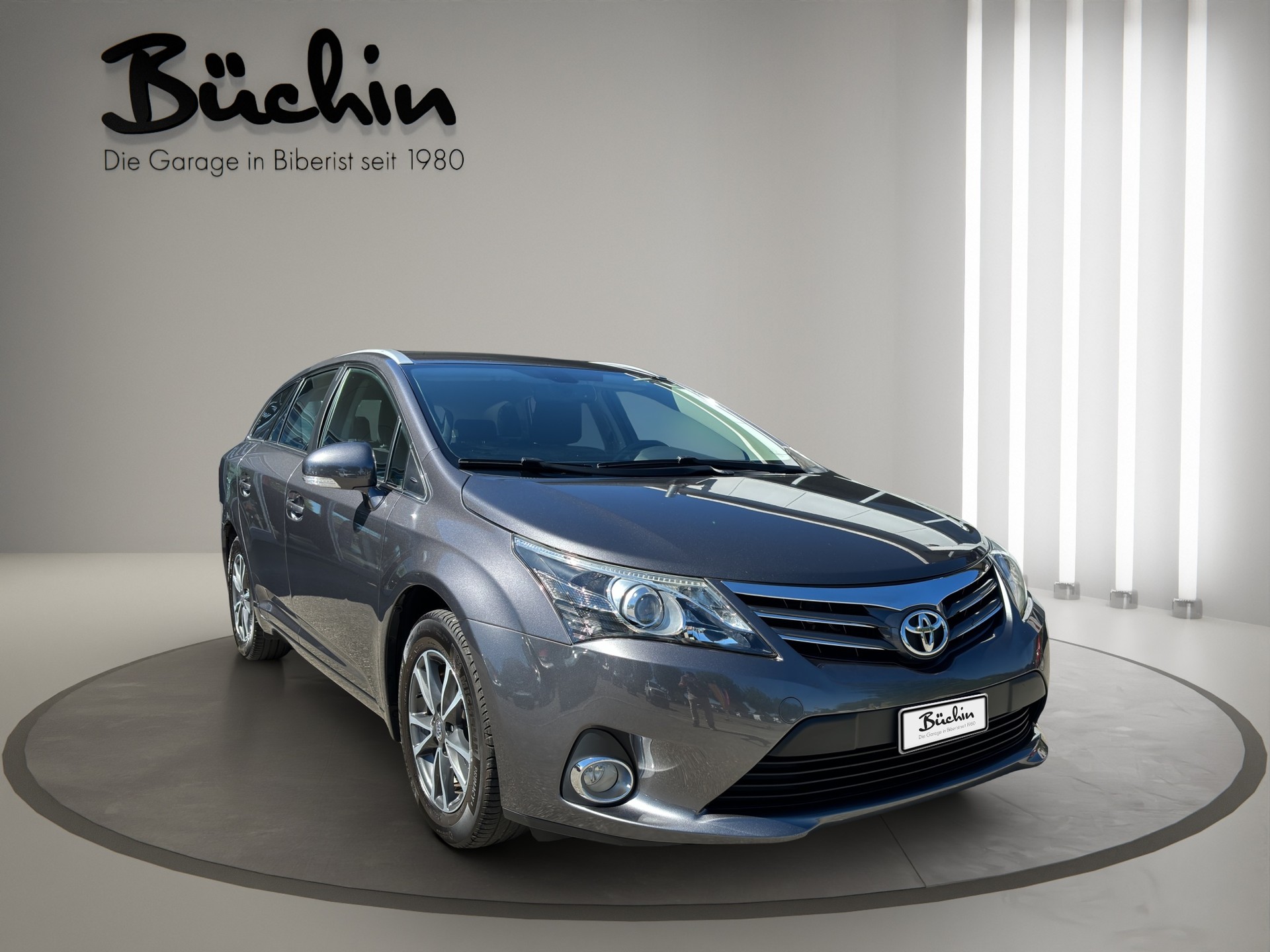 TOYOTA Avensis Sportswagon 2.0 Linea Luna Multidrive-image-0