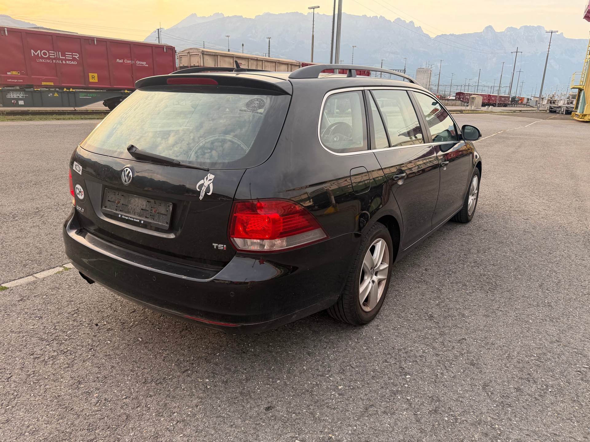 VW Golf Variant 1.4 TSI Trendline-image-3