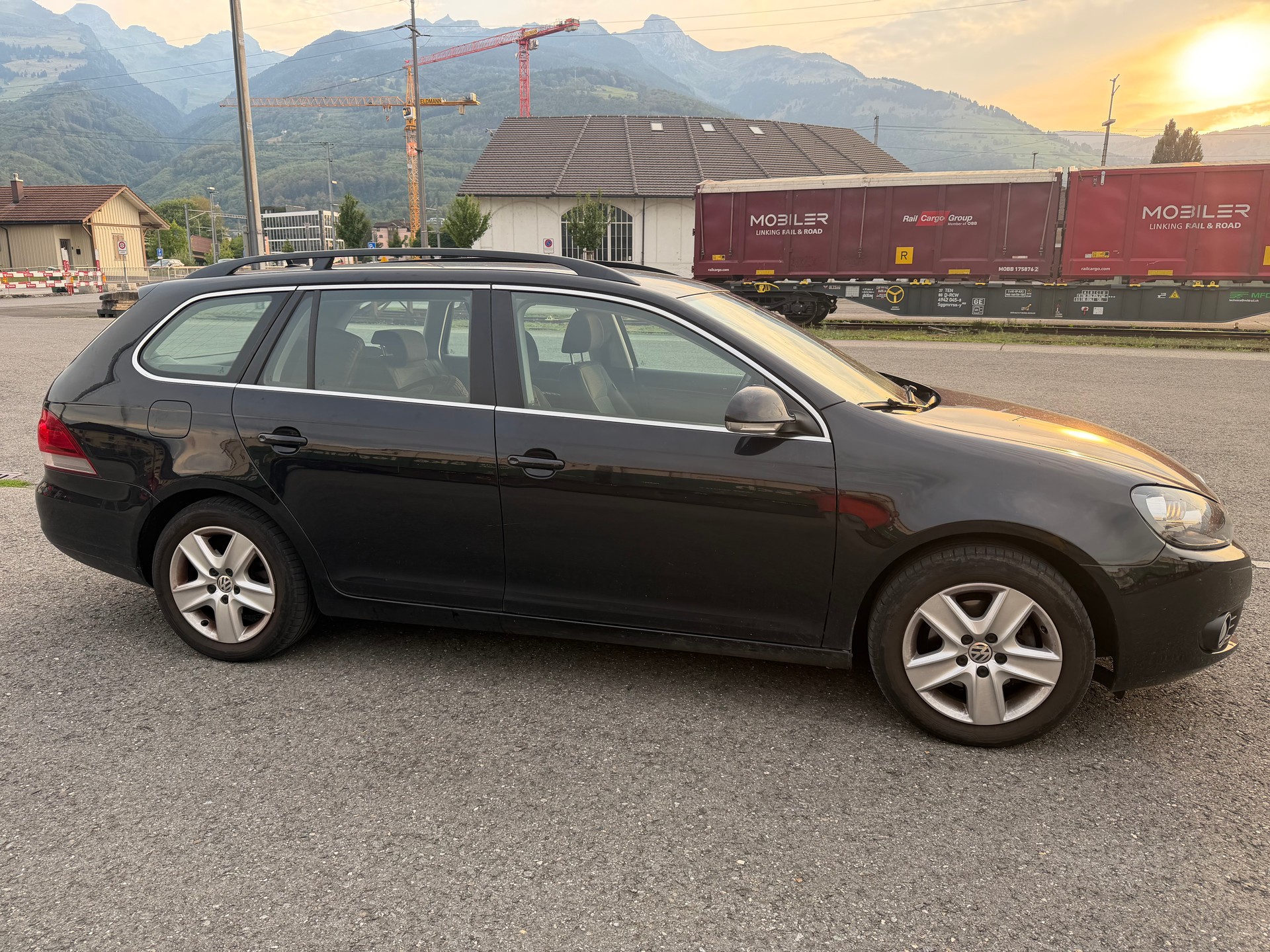 VW Golf Variant 1.4 TSI Trendline-image-2
