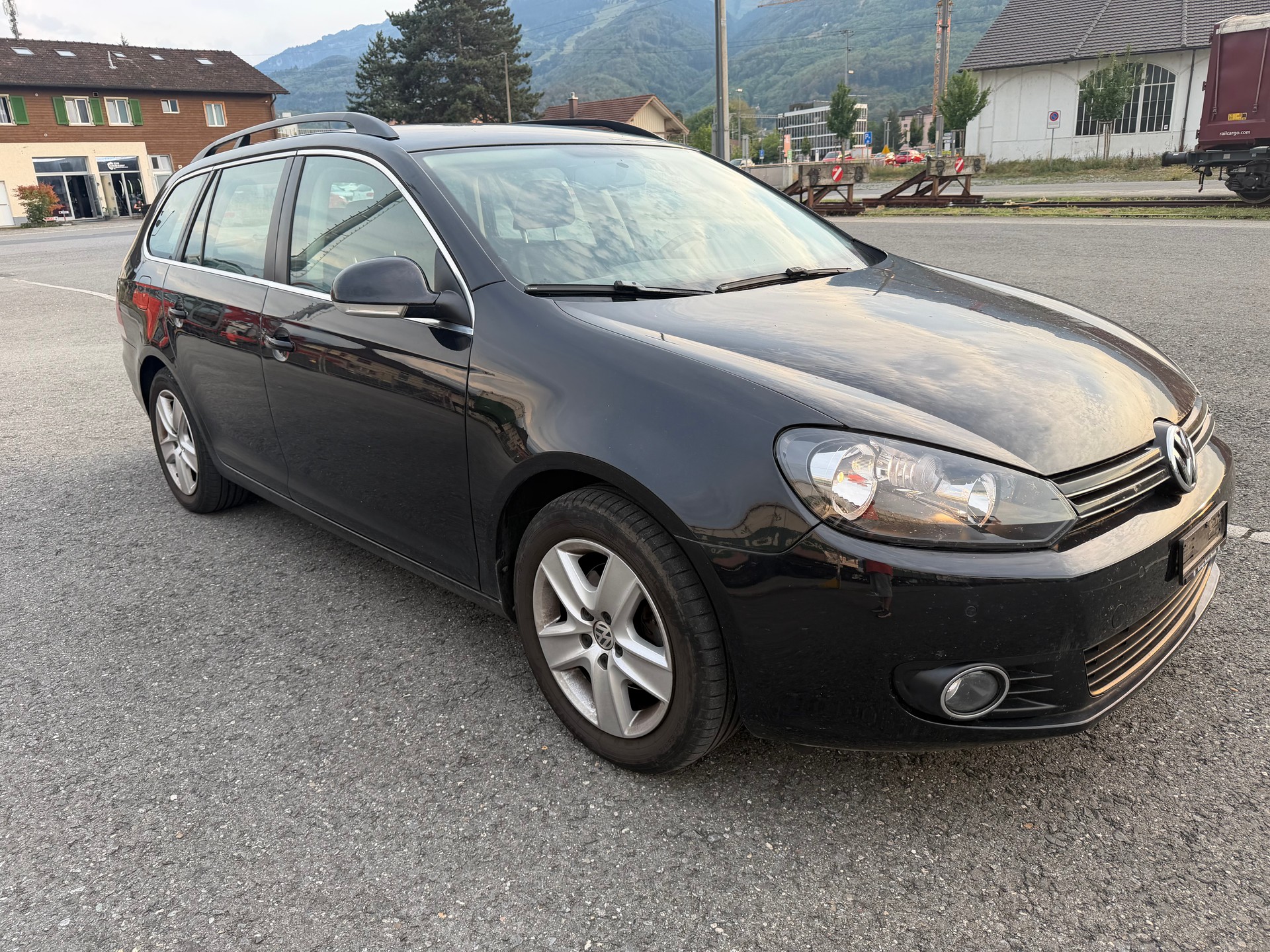 VW Golf Variant 1.4 TSI Trendline-image-1