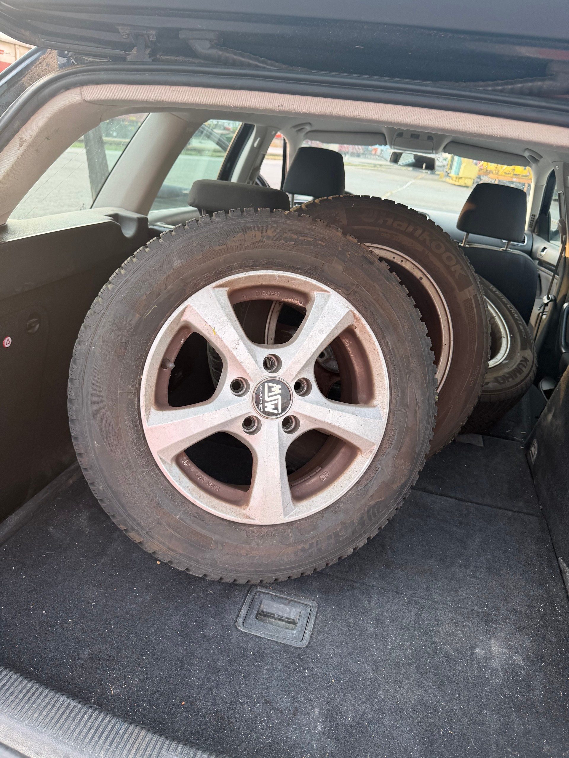 VW Golf Variant 1.4 TSI Trendline-image-10