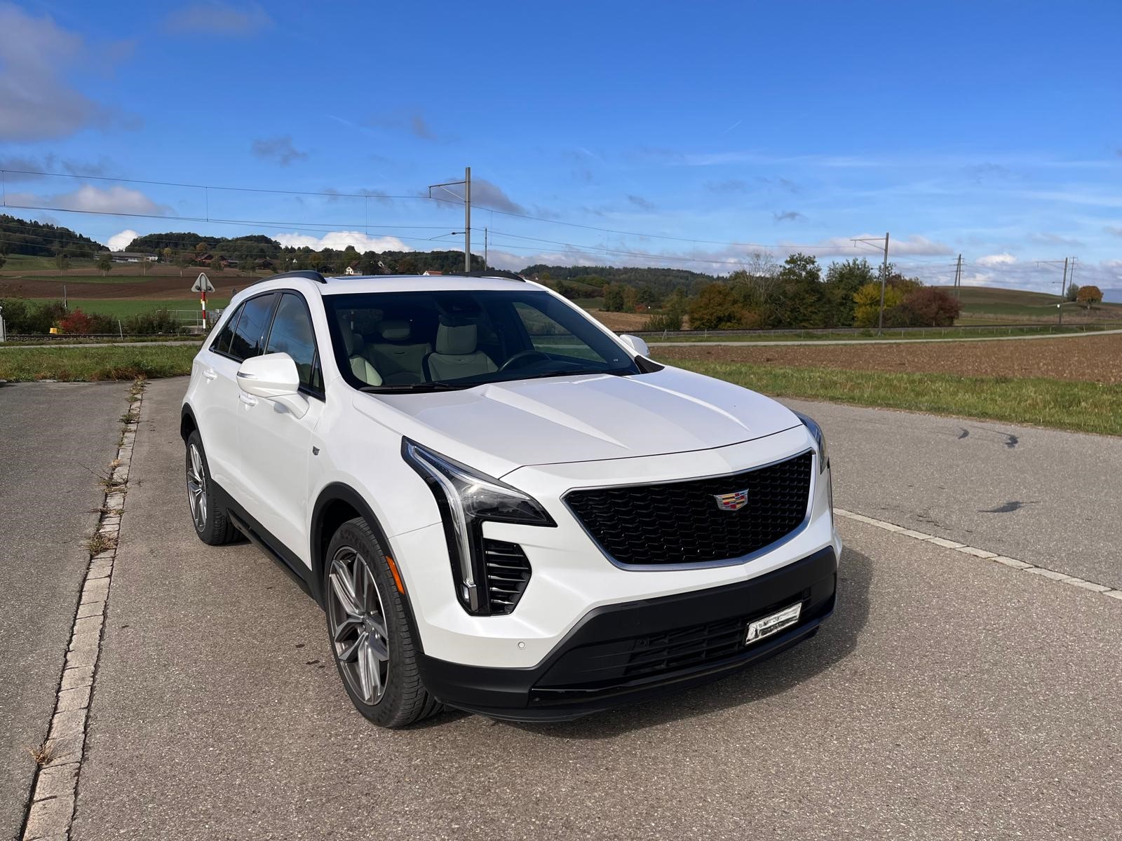CADILLAC 2.0 T Premium Luxury AWD-image-7
