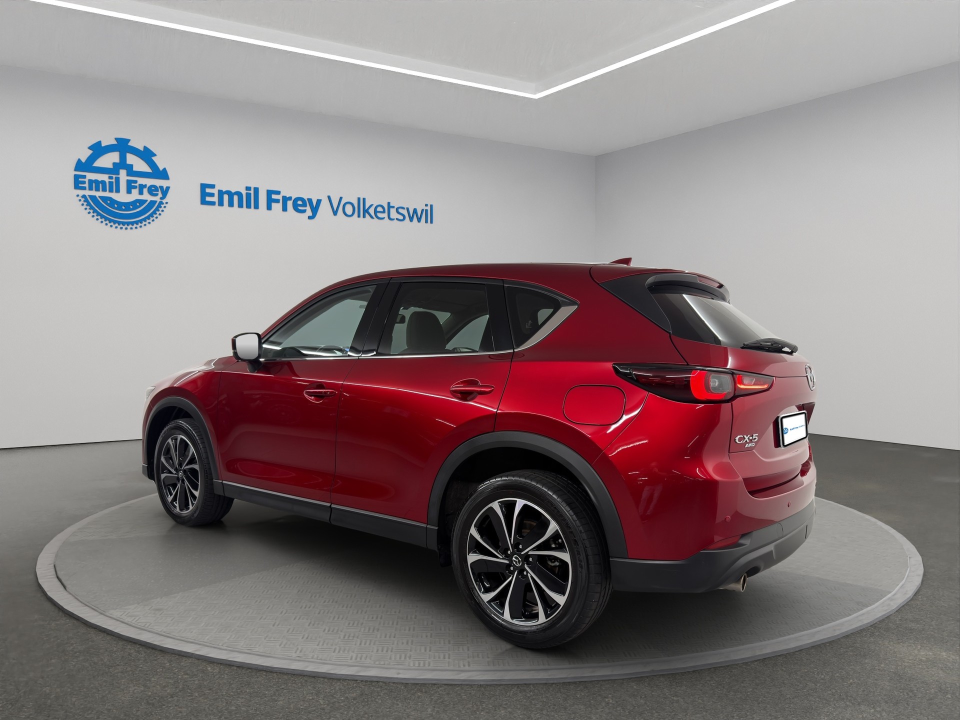 MAZDA CX-5 2.0 Revolution AWD-image-2