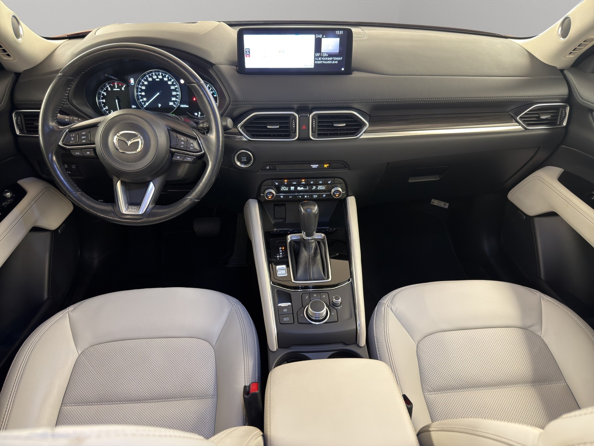 MAZDA CX-5 2.0 Revolution AWD-image-9