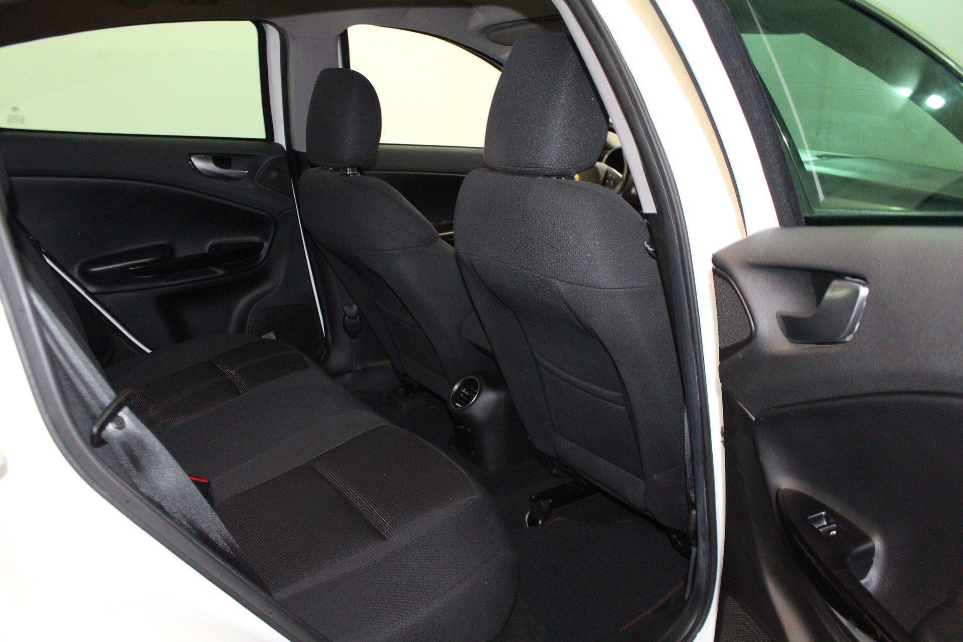 ALFA ROMEO Giulietta 1.4 TB Distinctive-image-9