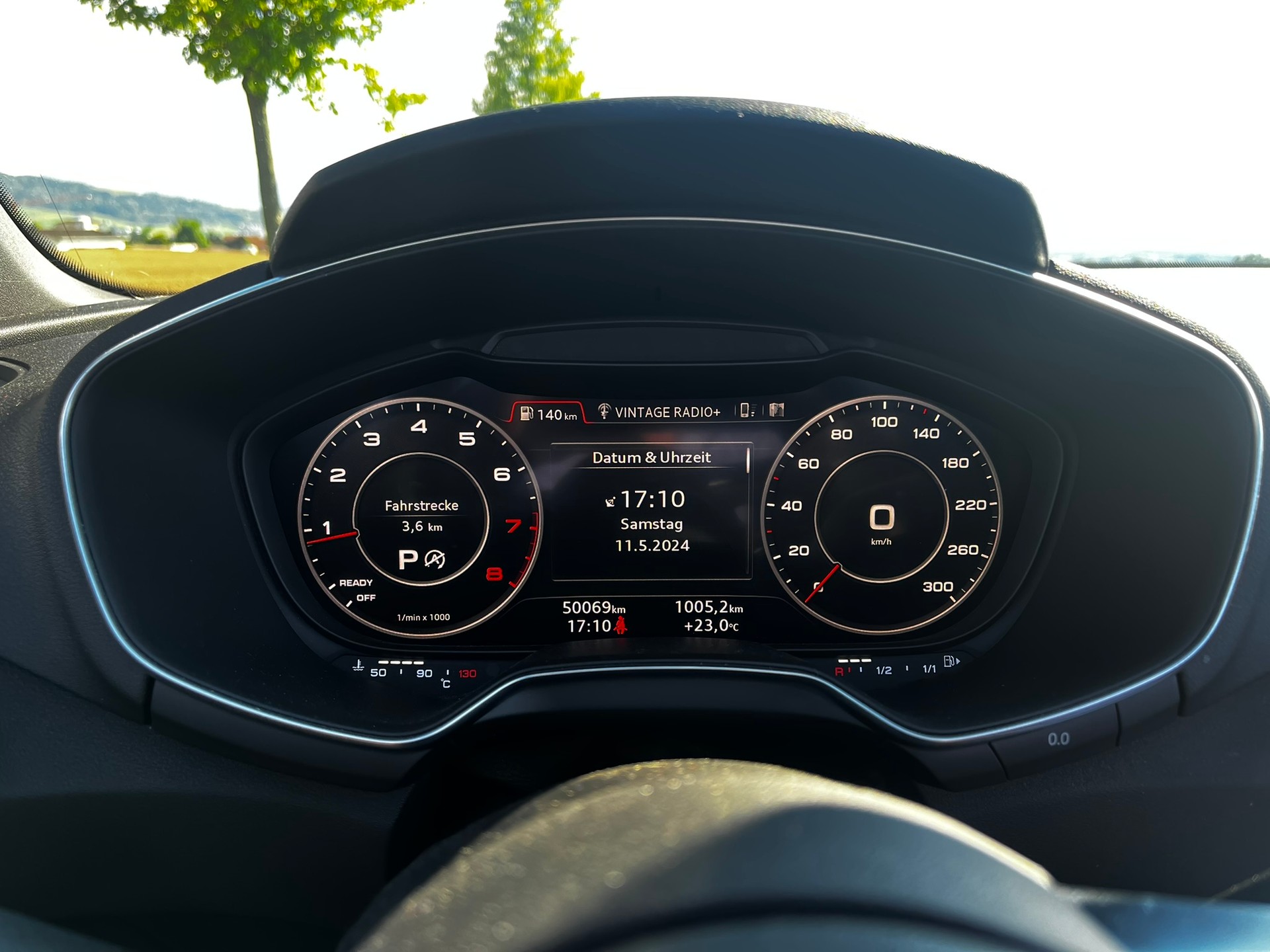 AUDI 2.0 TFSI quattro S-Tronic-image-16