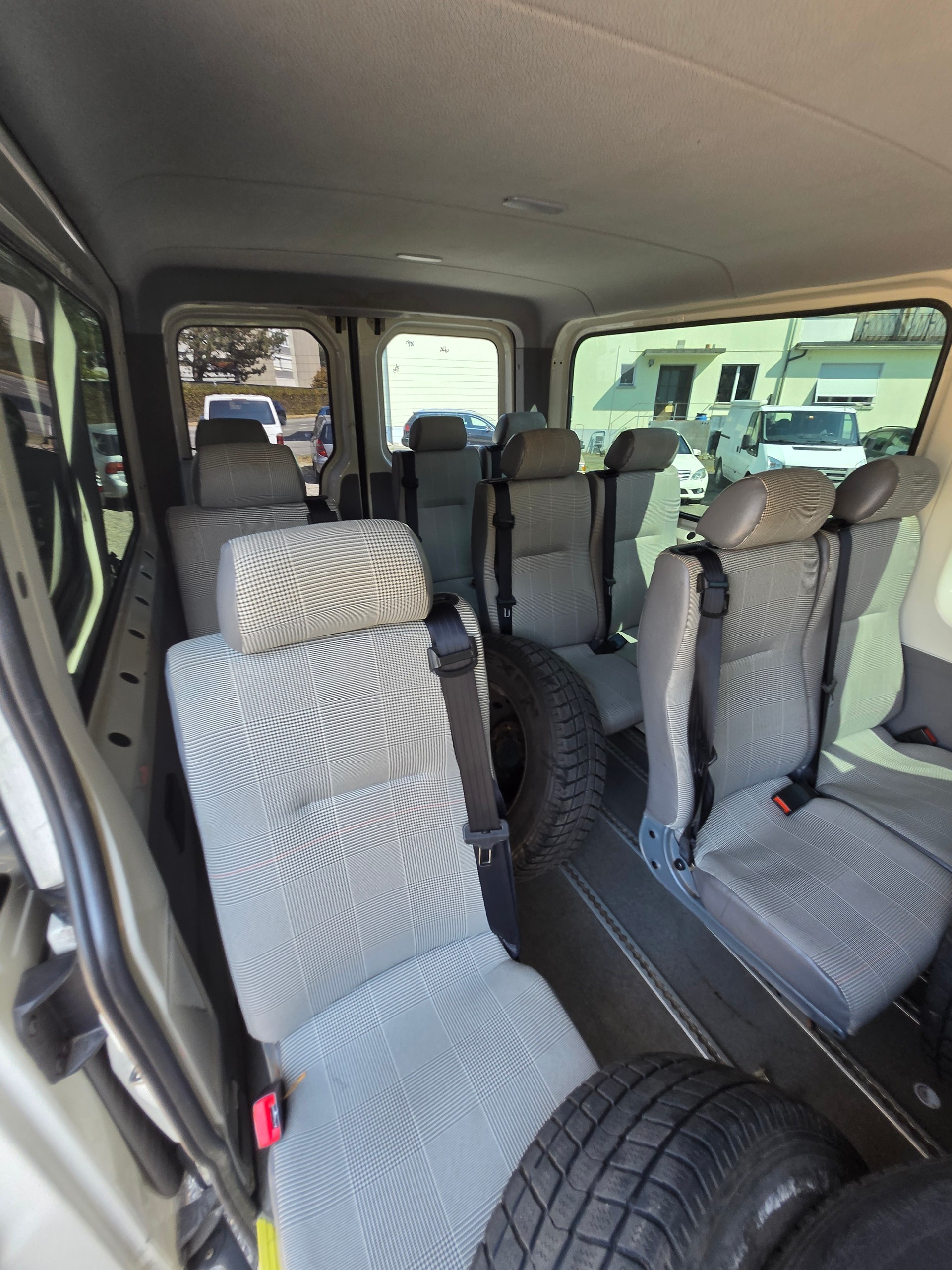 VW Crafter 35 2.5 TDI 109 PS-image-13