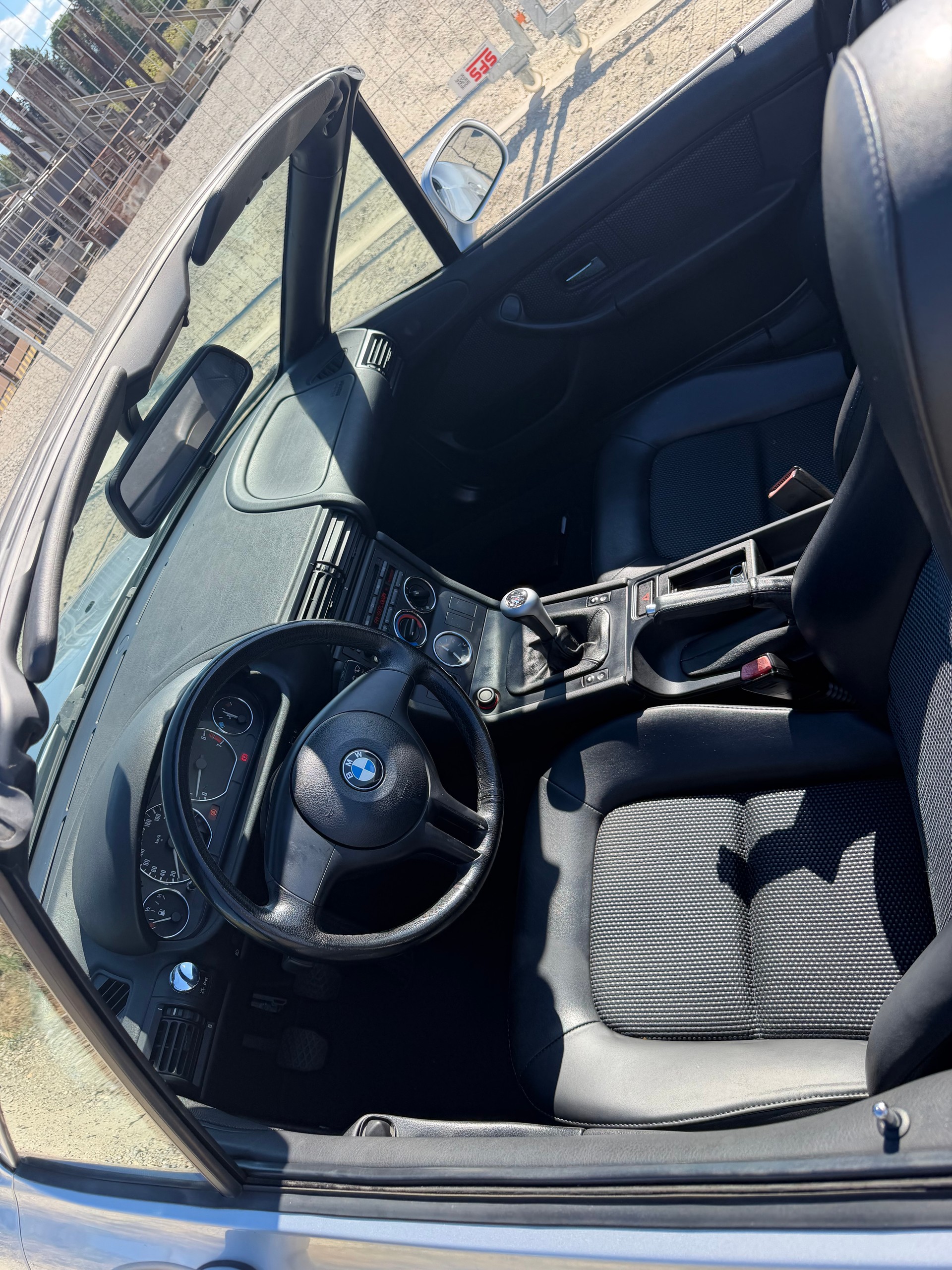 BMW Z3 1.9i Roadster-image-4