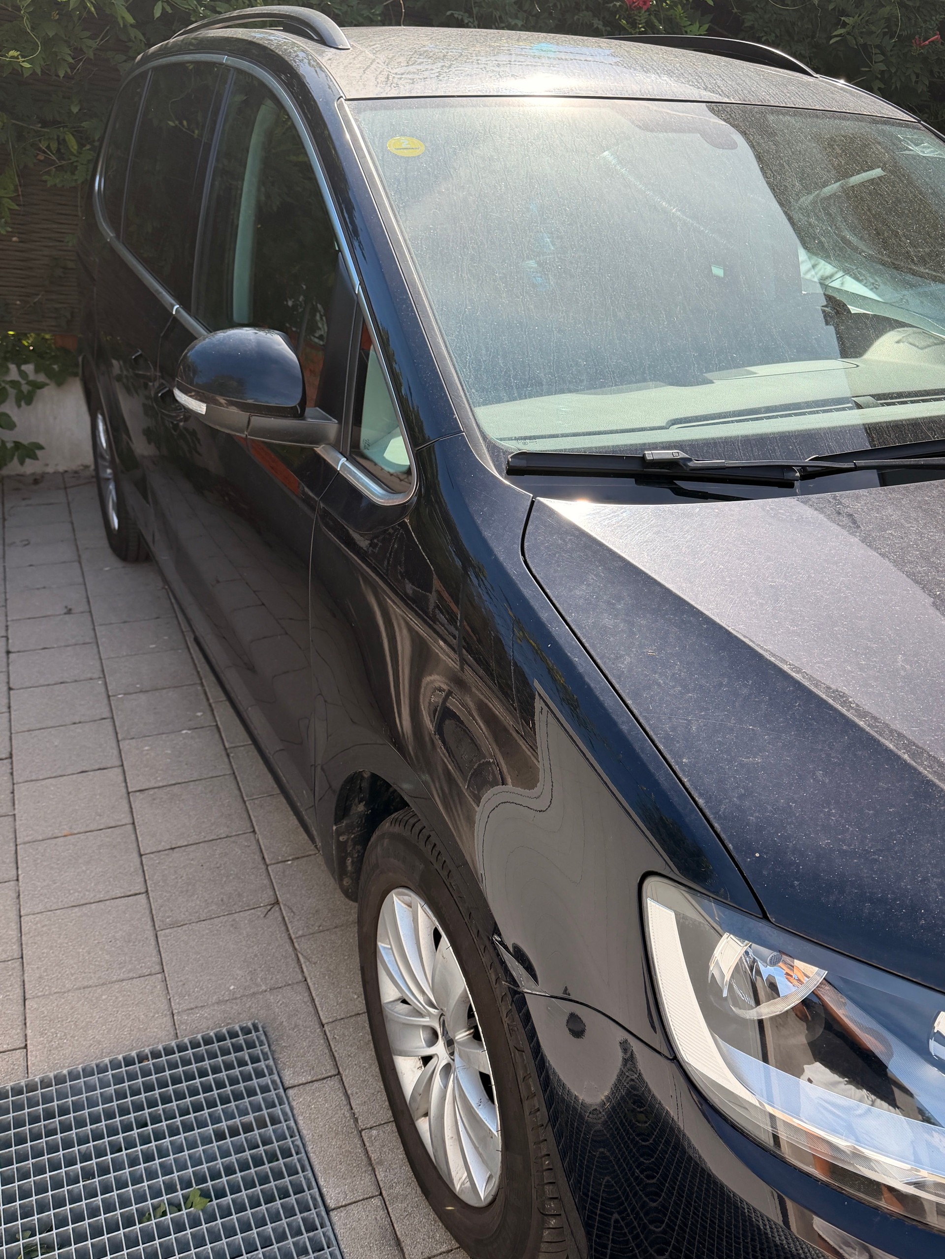 VW Sharan 2.0 TDI DSG-image-0