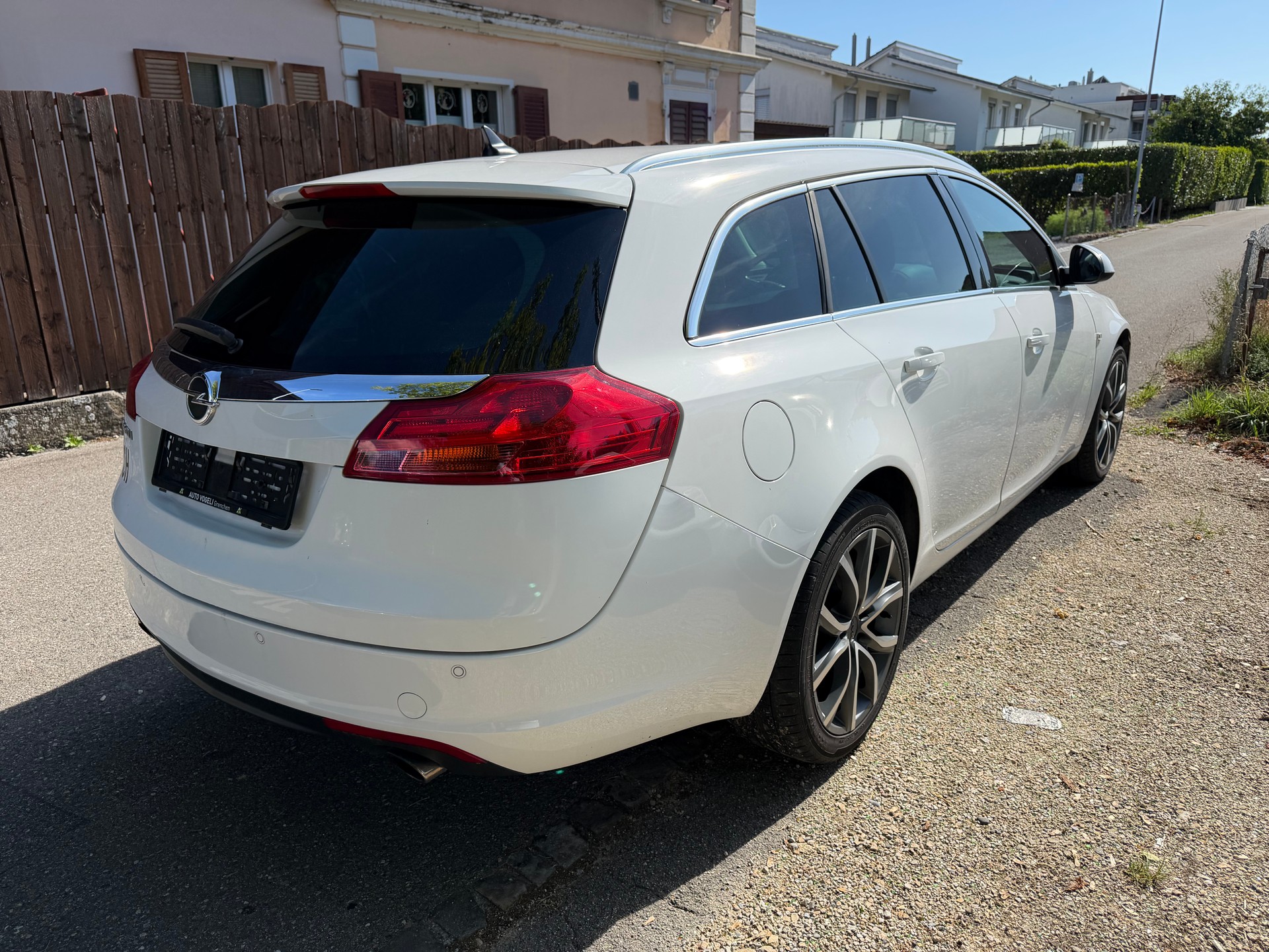 OPEL Insignia ST 2.0 Turbo Cosmo 4WD Aut.-image-3