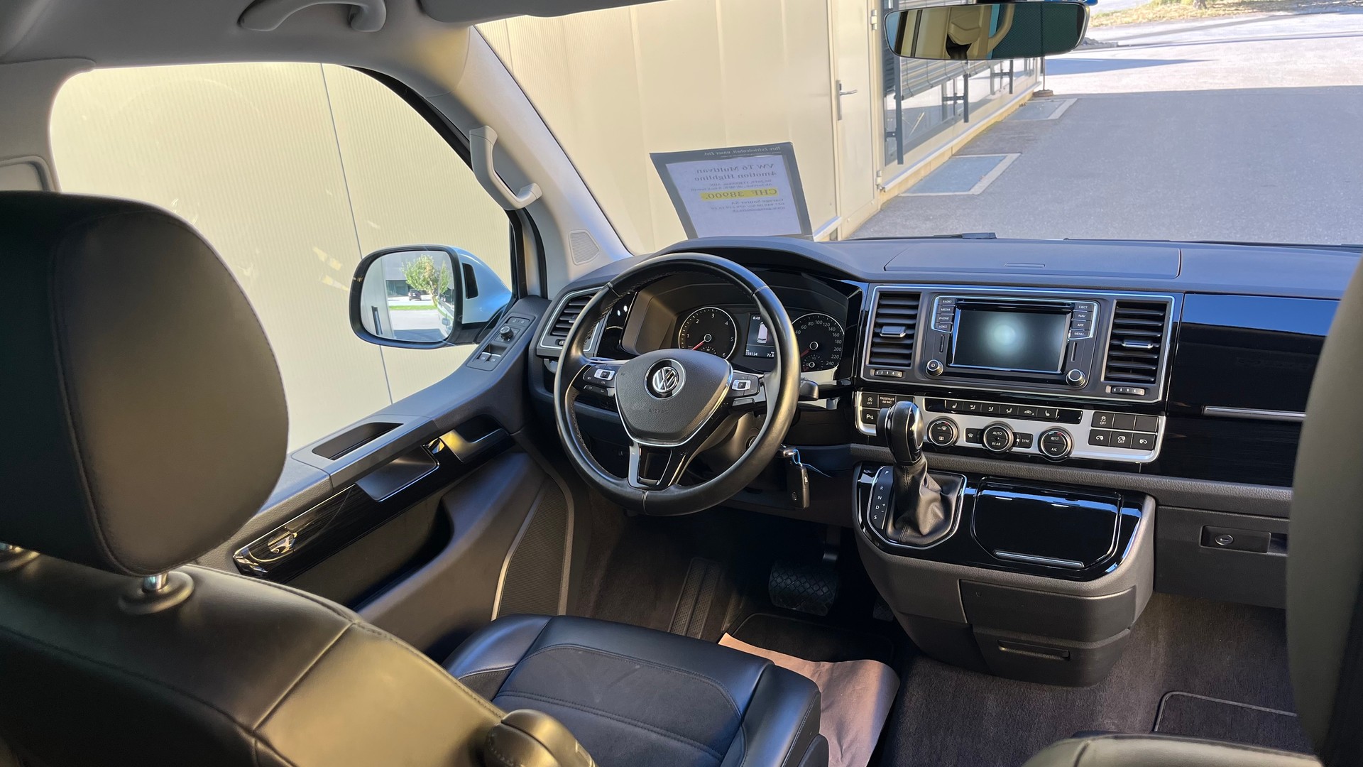 VW T6 Multivan 2.0 Bi-TDI Highline 4Motion DSG-image-5