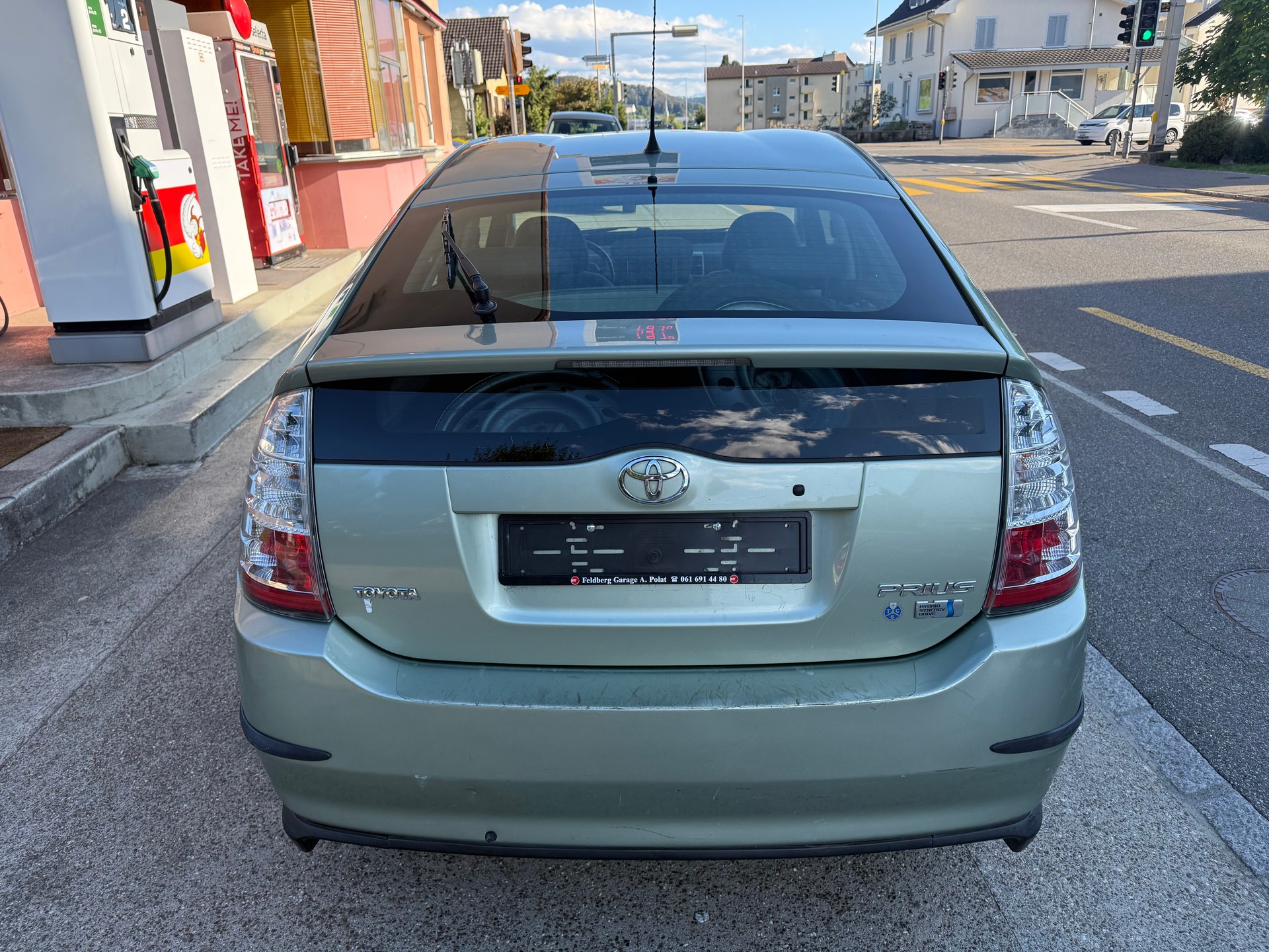 TOYOTA Prius 1.5 16V Hybrid-image-4