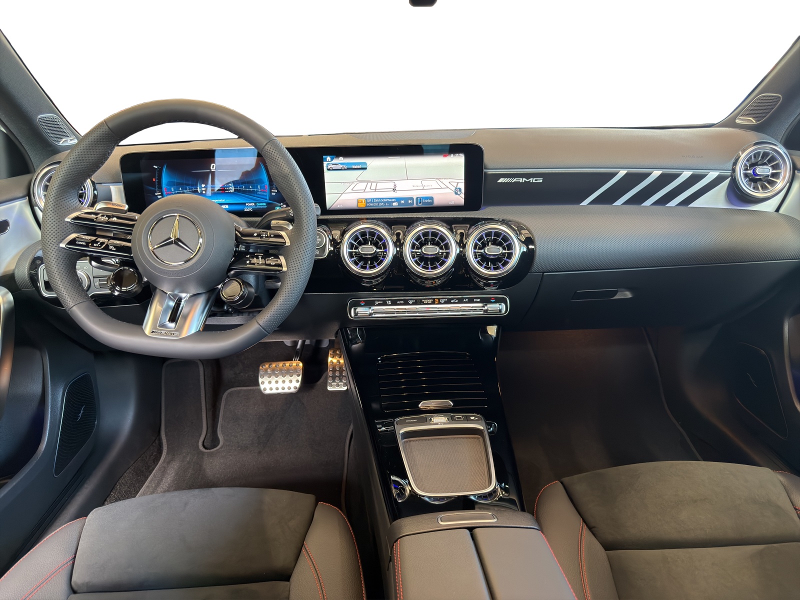 MERCEDES-BENZ A AMG 35 4Matic 8G-DCT-image-8