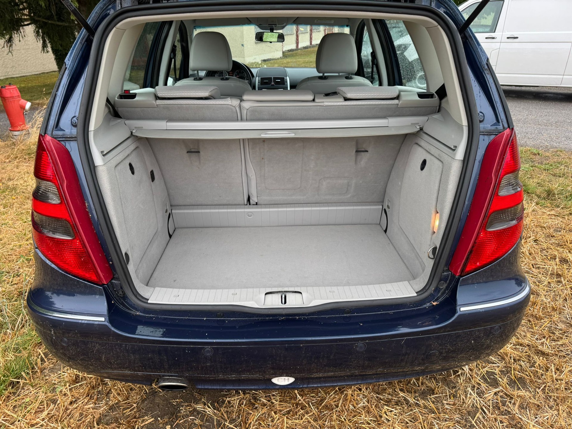 MERCEDES-BENZ A 200 Avantgarde-image-7