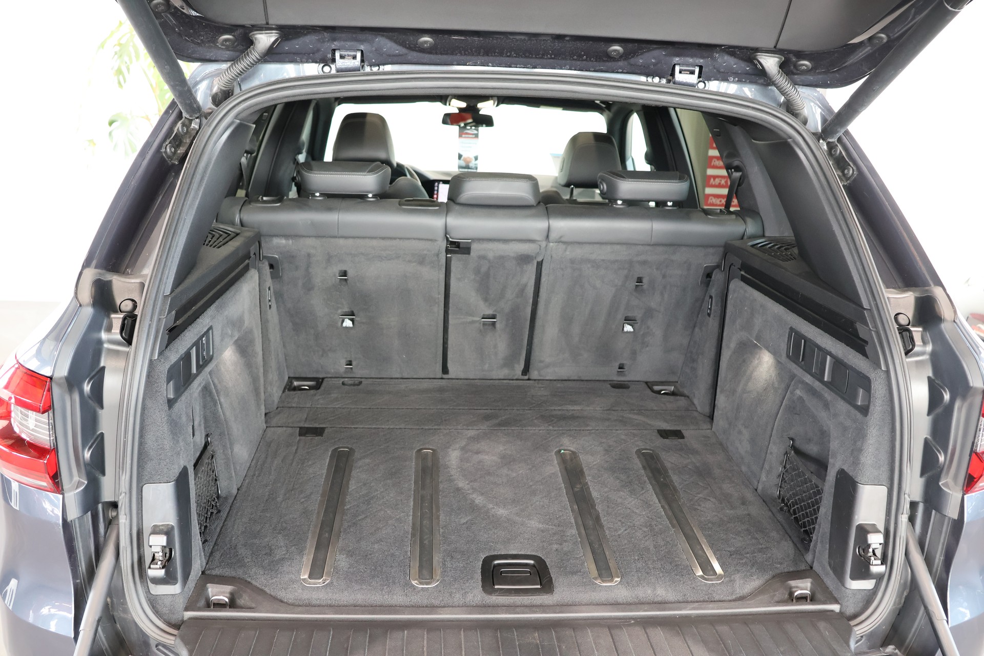 BMW X5 xDrive 30d Steptronic-image-15