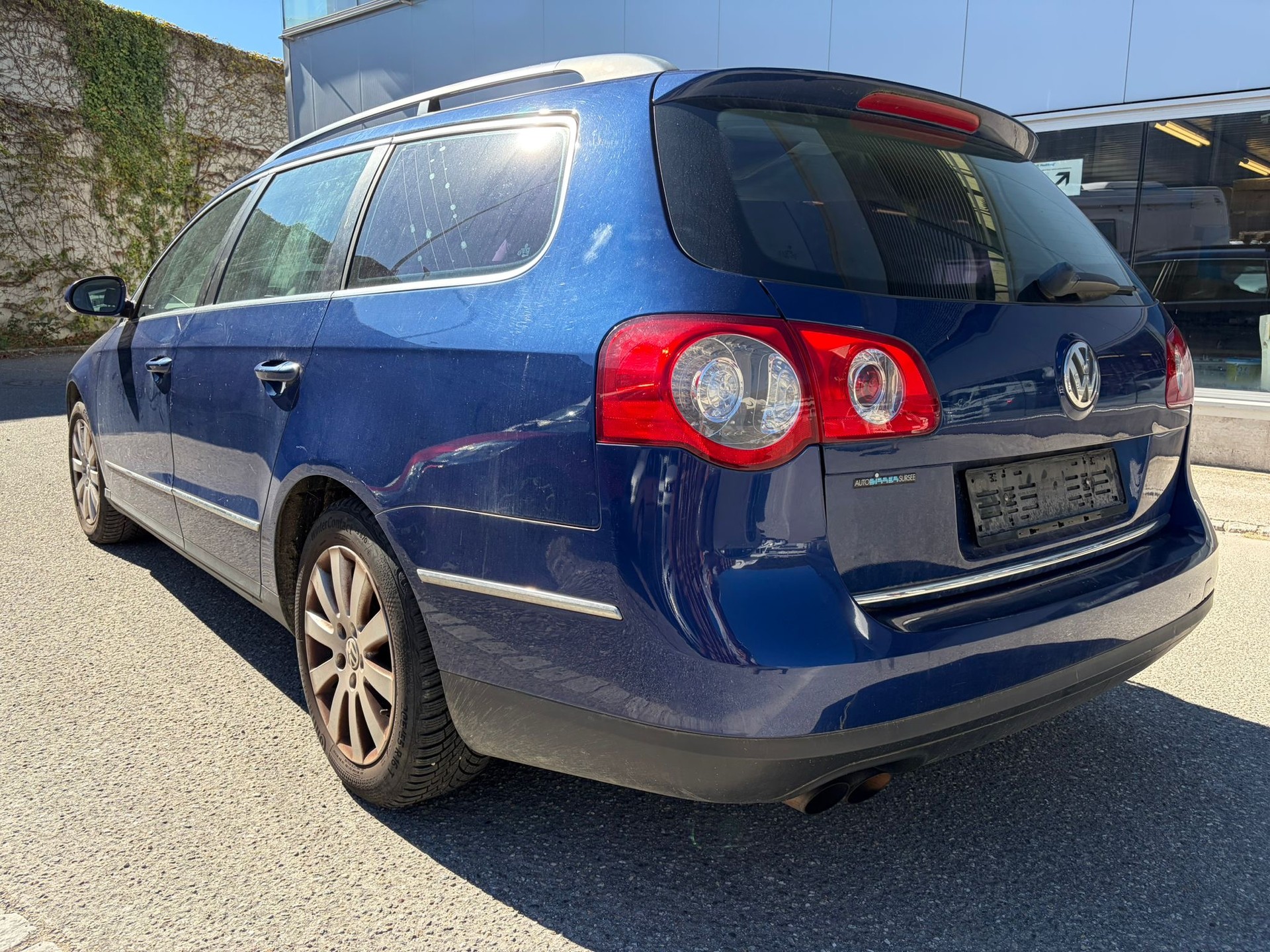 VW Passat Variant 2.0T FSI Highline-image-3