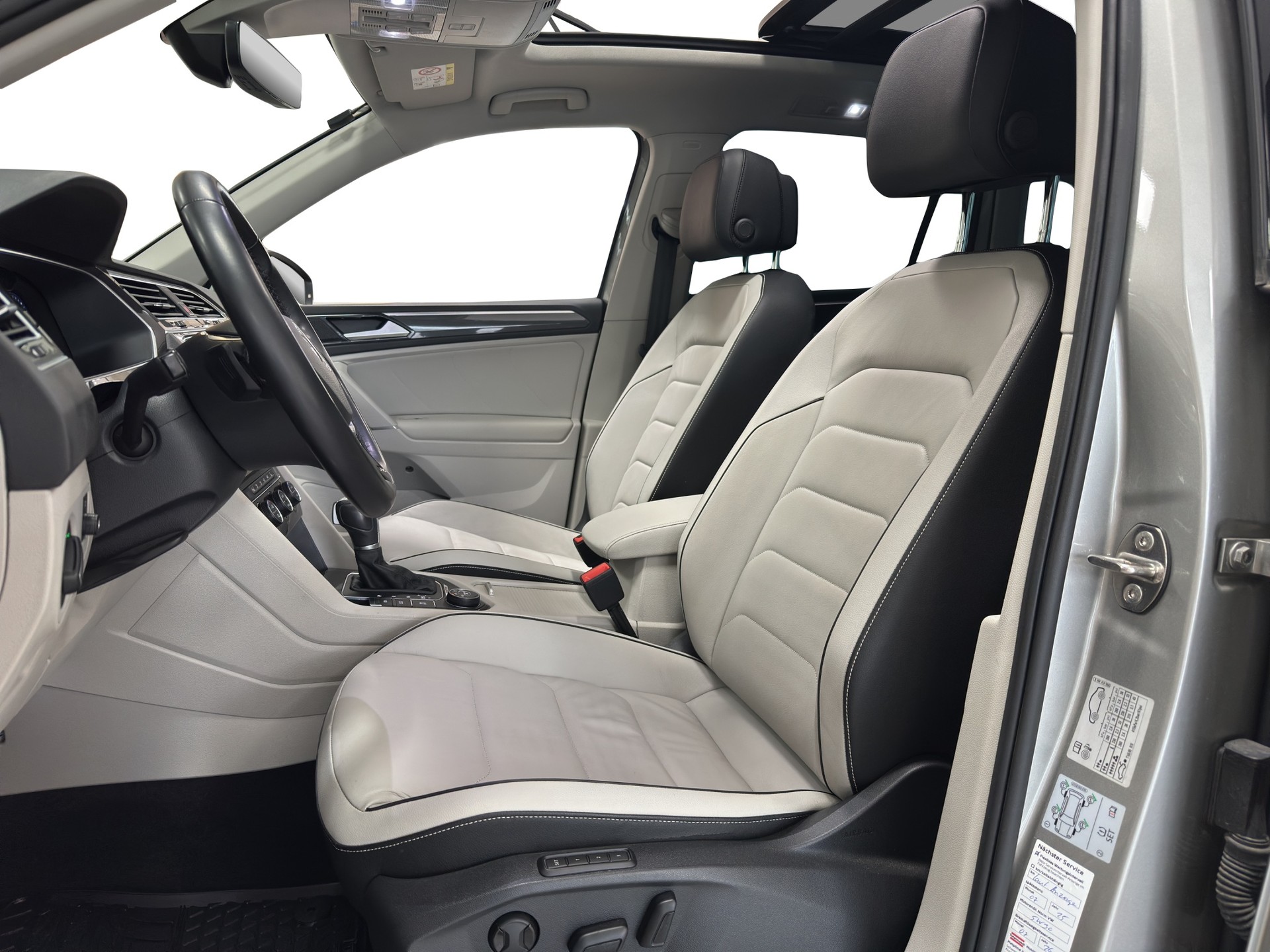 VW Tiguan 2.0 TDI SCR Highline4Motion DSG-image-21
