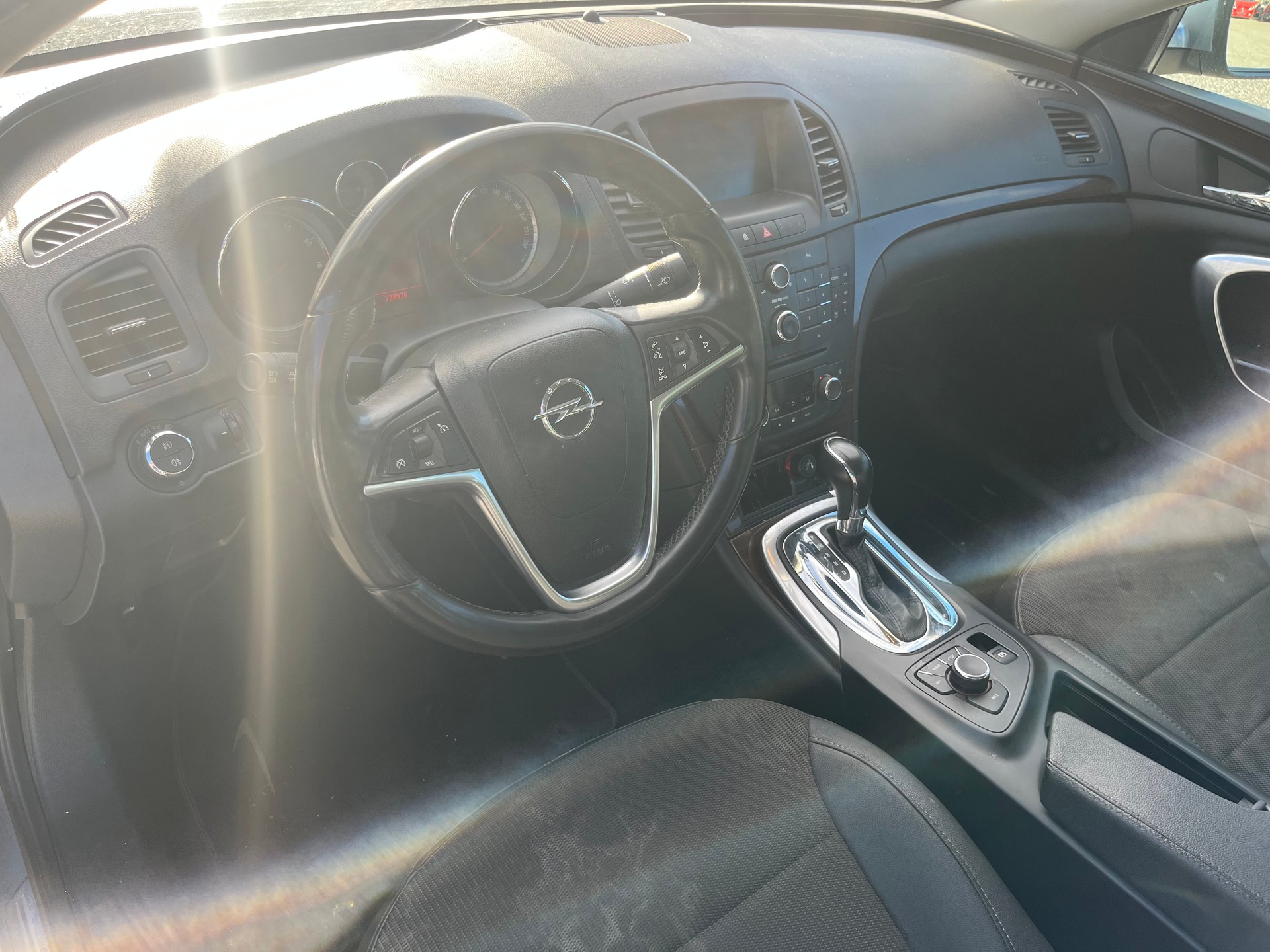 OPEL Insignia 2.0 Turbo Sport Automatic-image-5