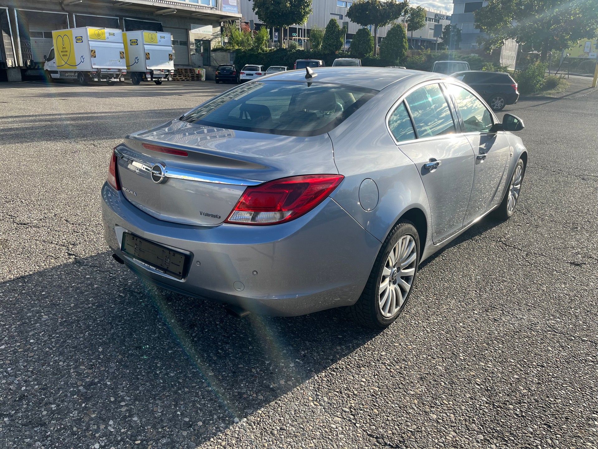 OPEL Insignia 2.0 Turbo Sport Automatic-image-3