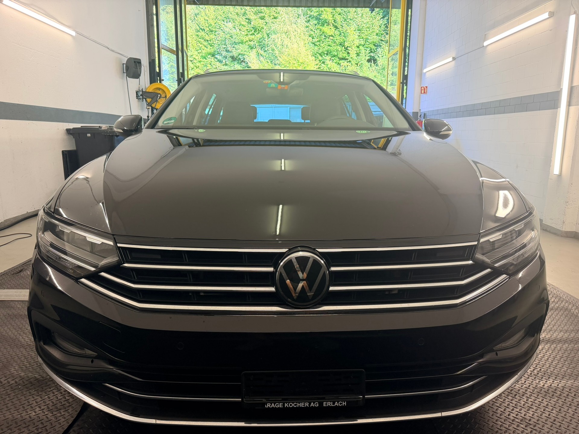 VW Passat 2.0 TDI BMT Business DSG-image-1